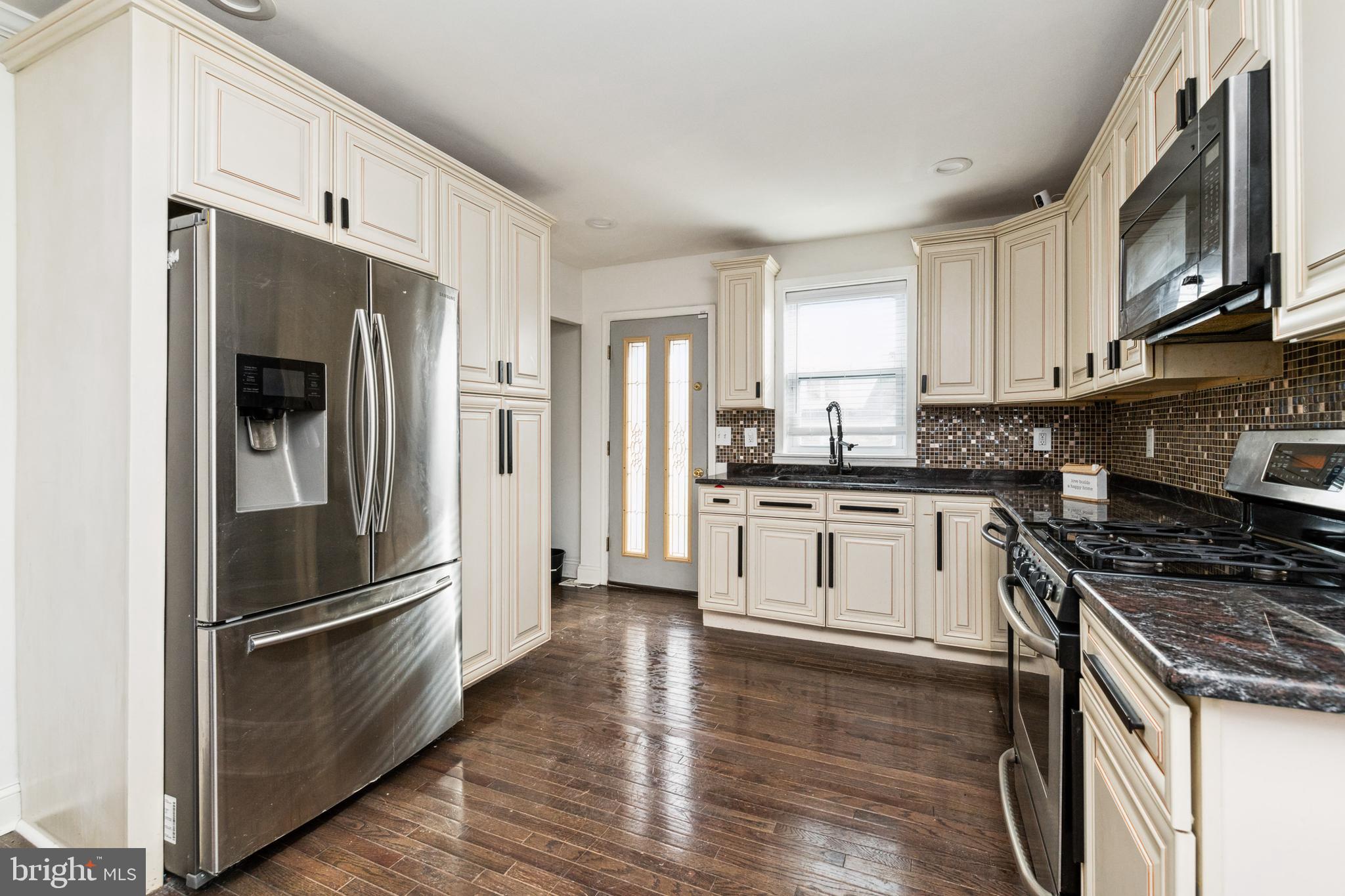 ROSEDALE - Residential