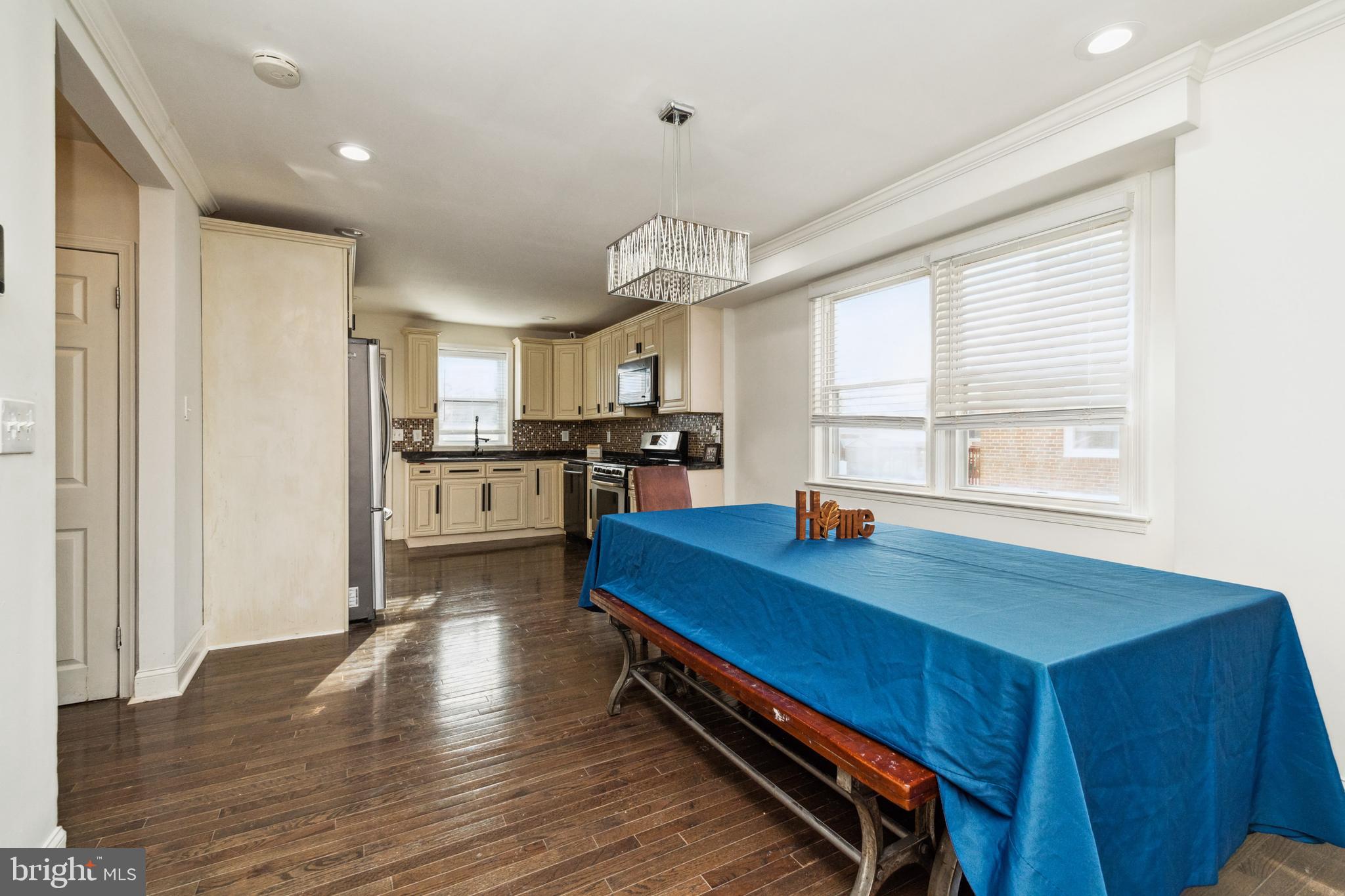 ROSEDALE - Residential