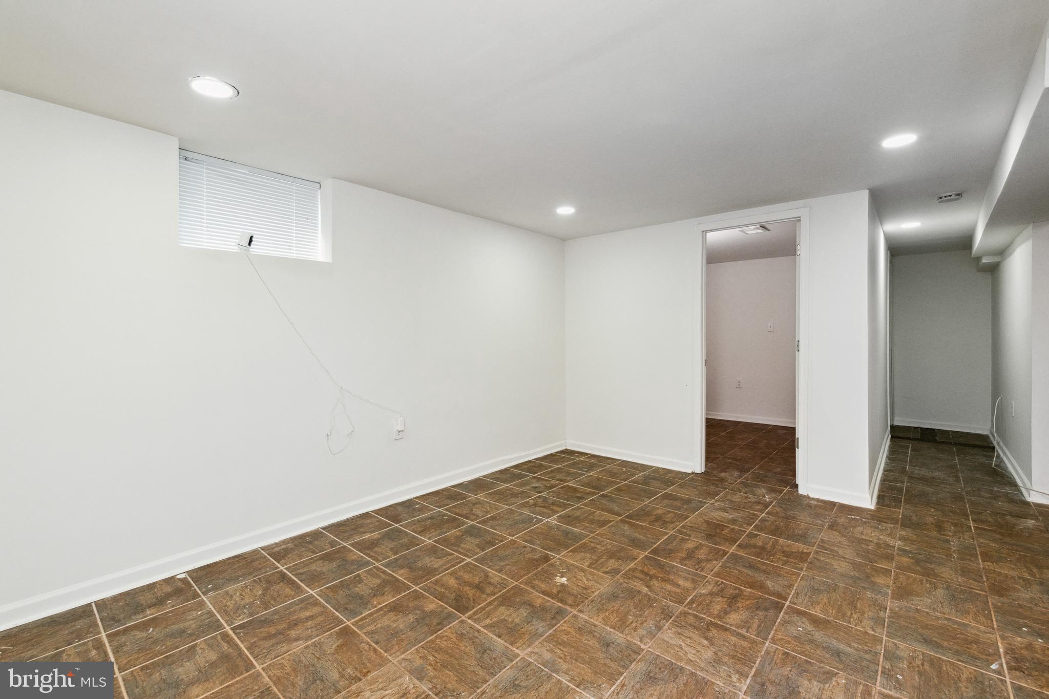 ROSEDALE - Residential