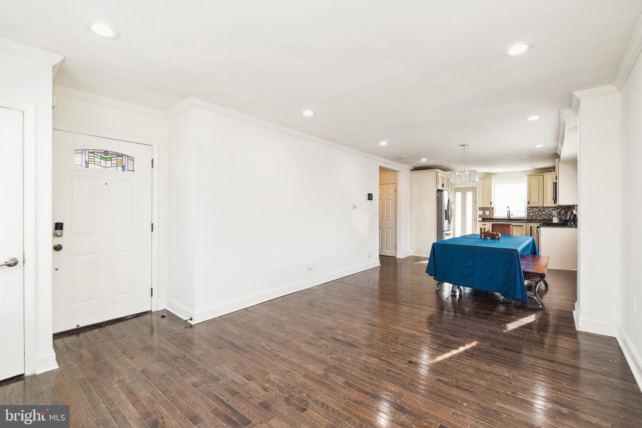 ROSEDALE - Residential