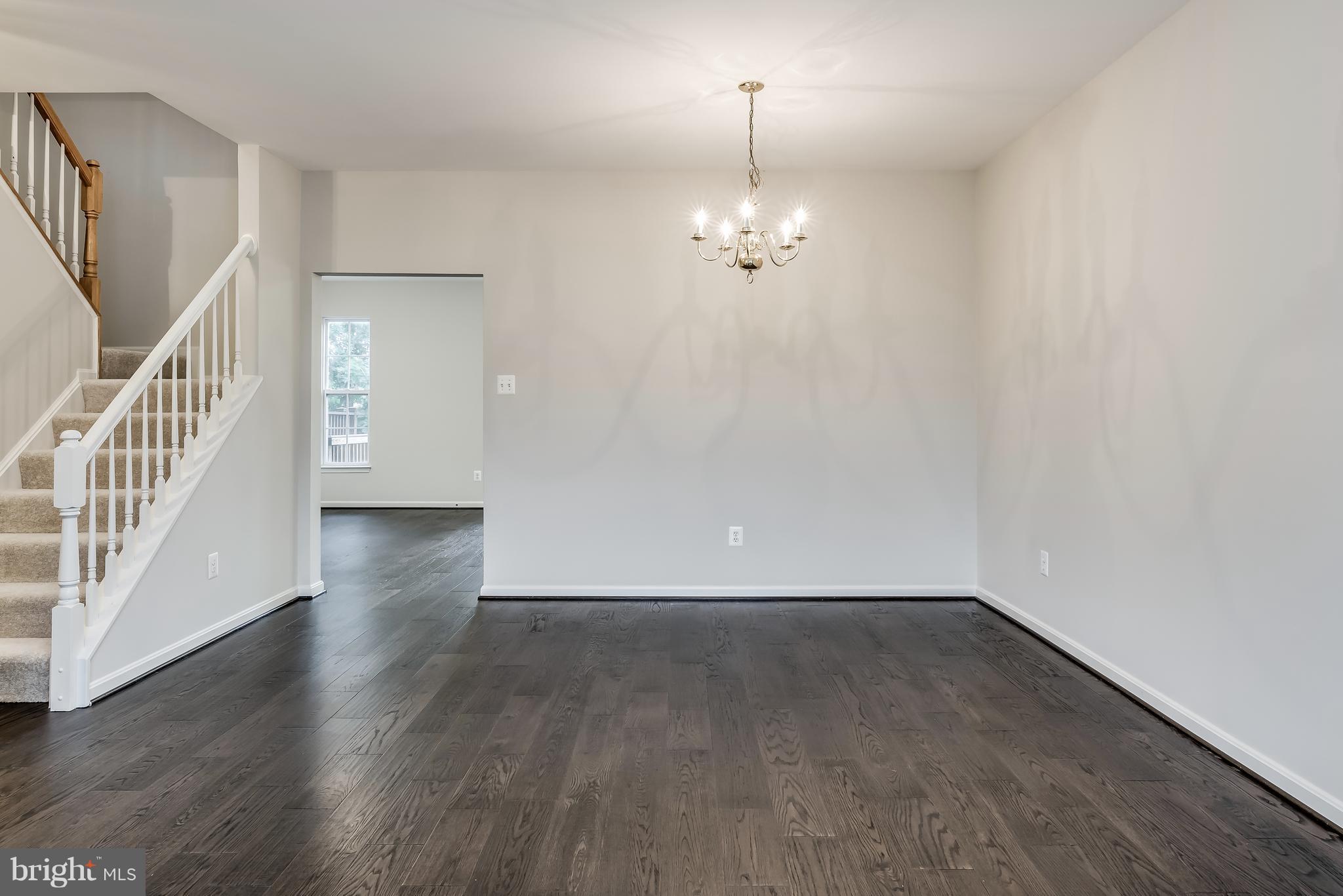 ASHBURN FARM - Residential
