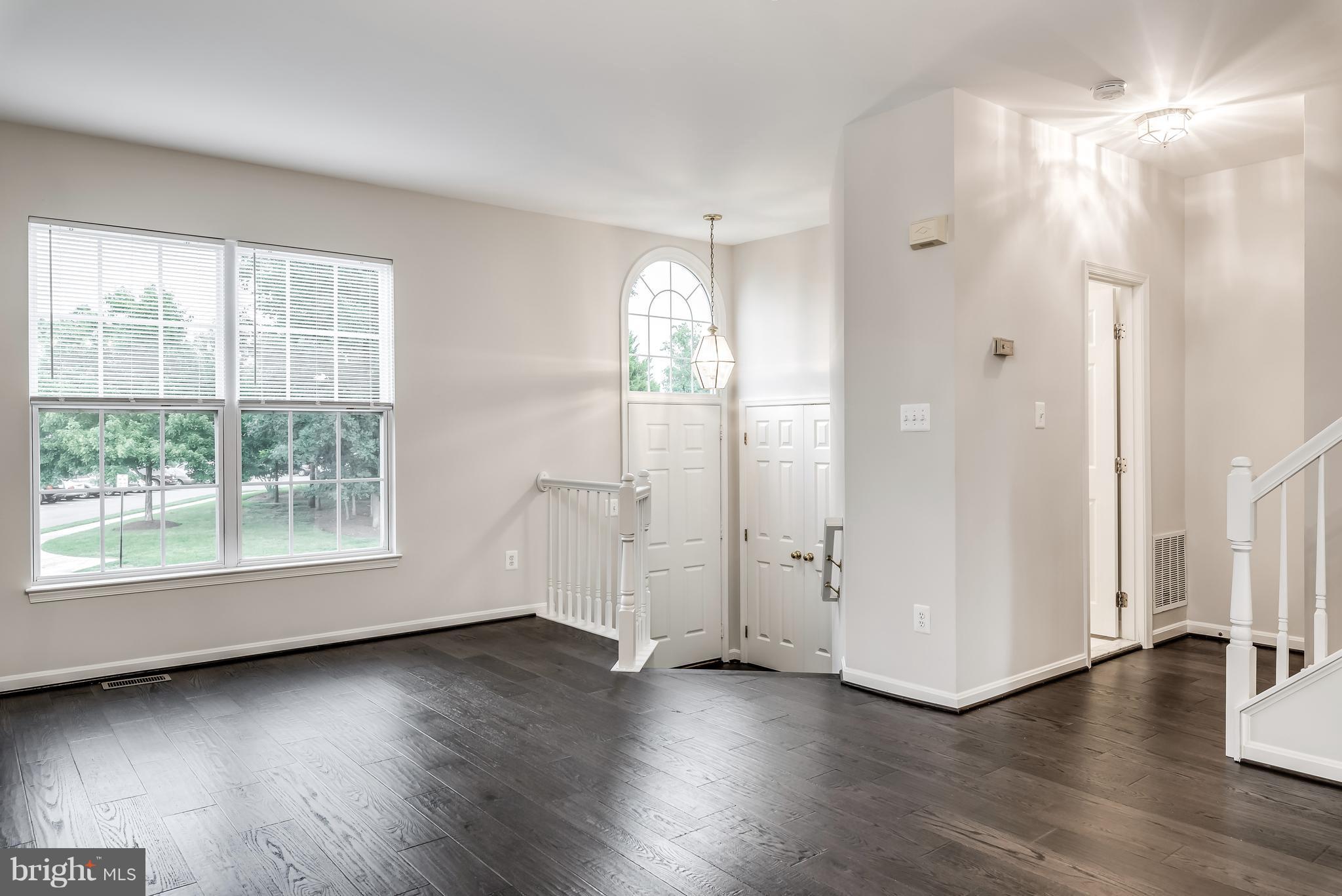ASHBURN FARM - Residential