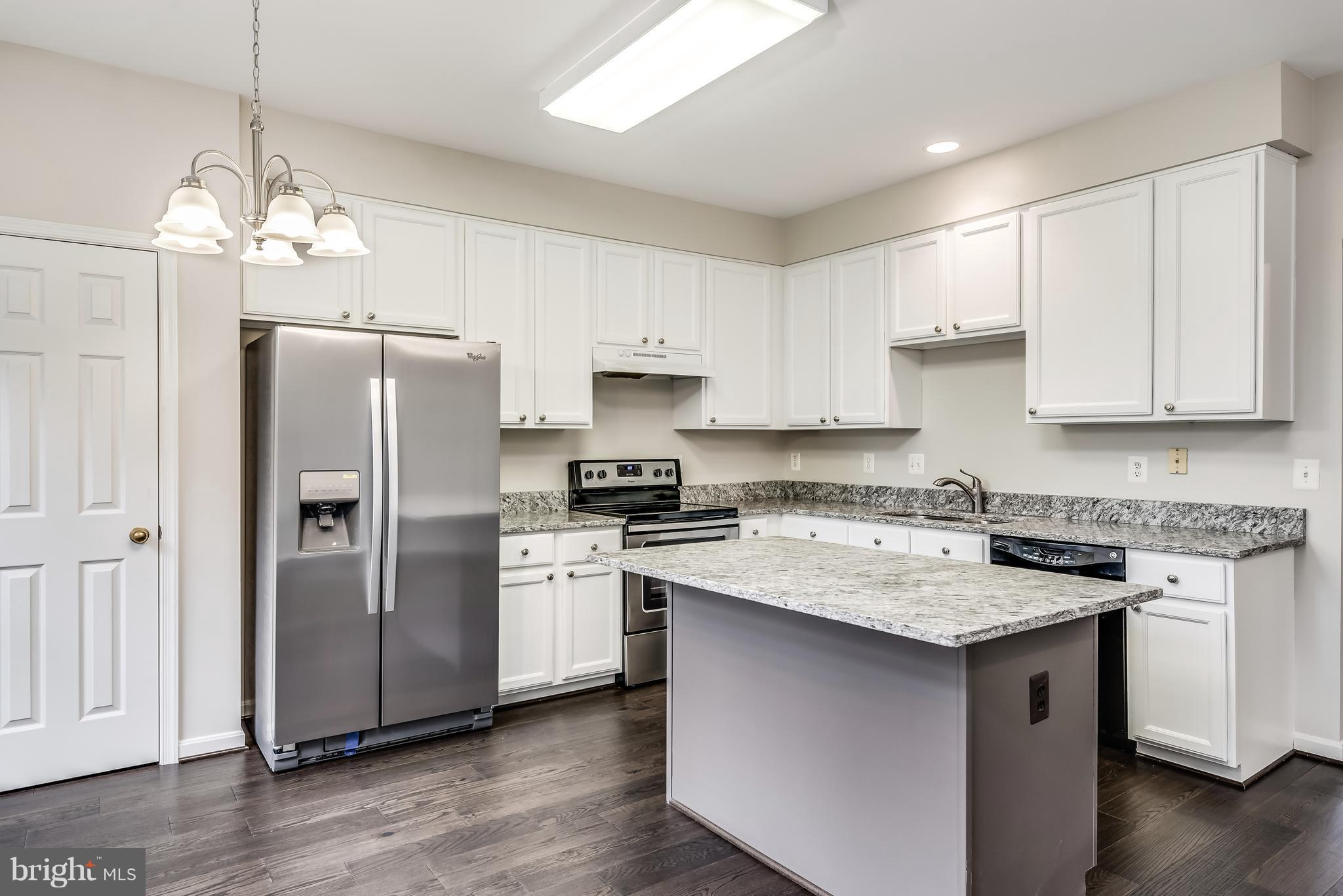 ASHBURN FARM - Residential