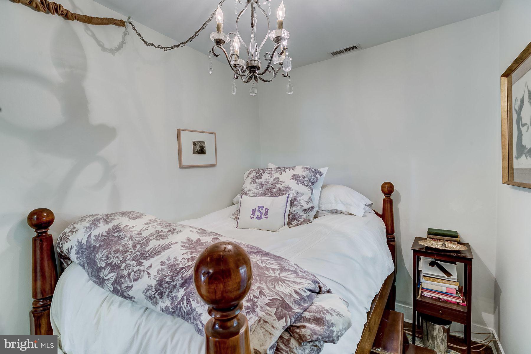 DICKEYVILLE HISTORIC DISTRICT - Residential