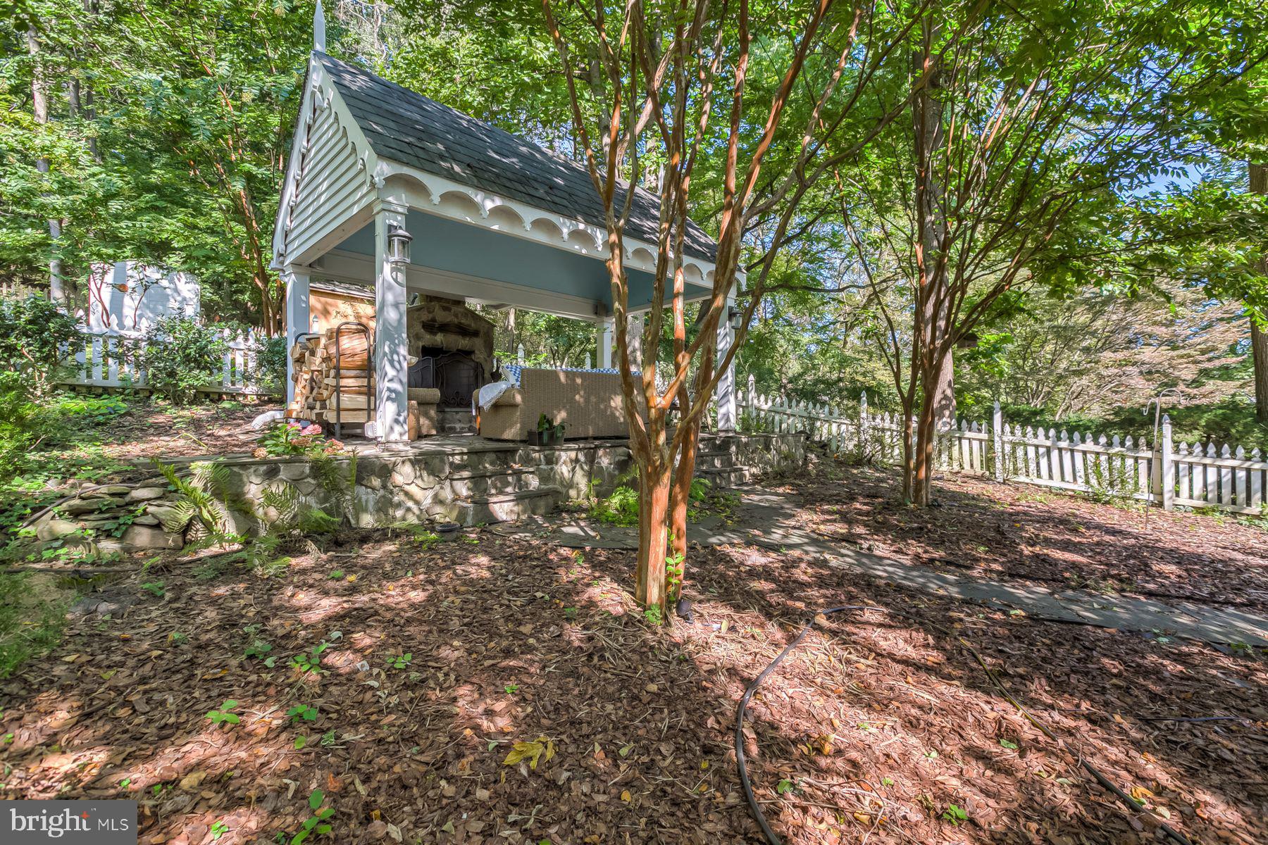 DICKEYVILLE HISTORIC DISTRICT - Residential