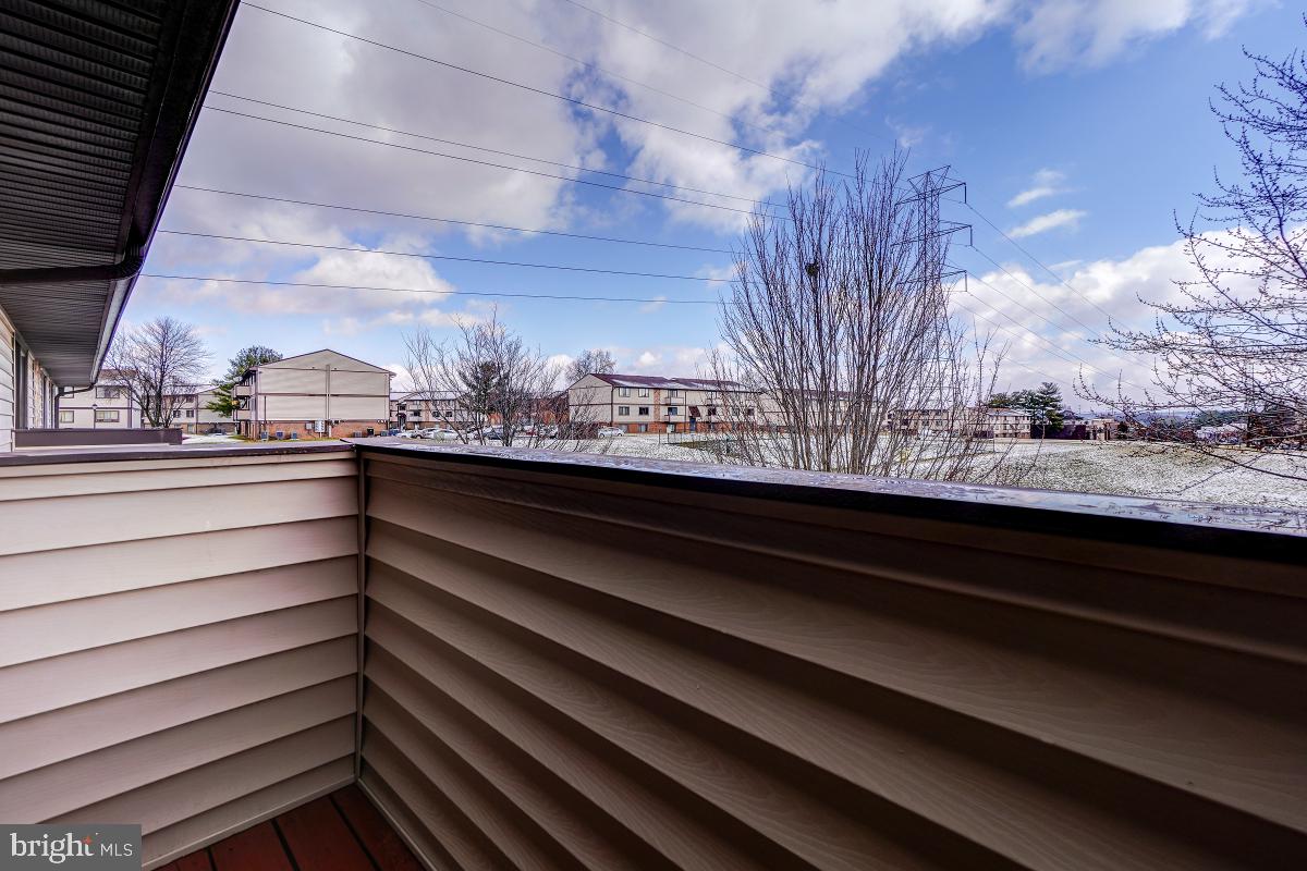 AMBERTOWNE - Residential Lease