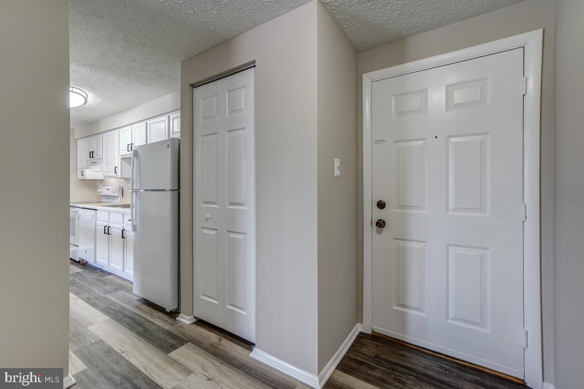 AMBERTOWNE - Residential Lease