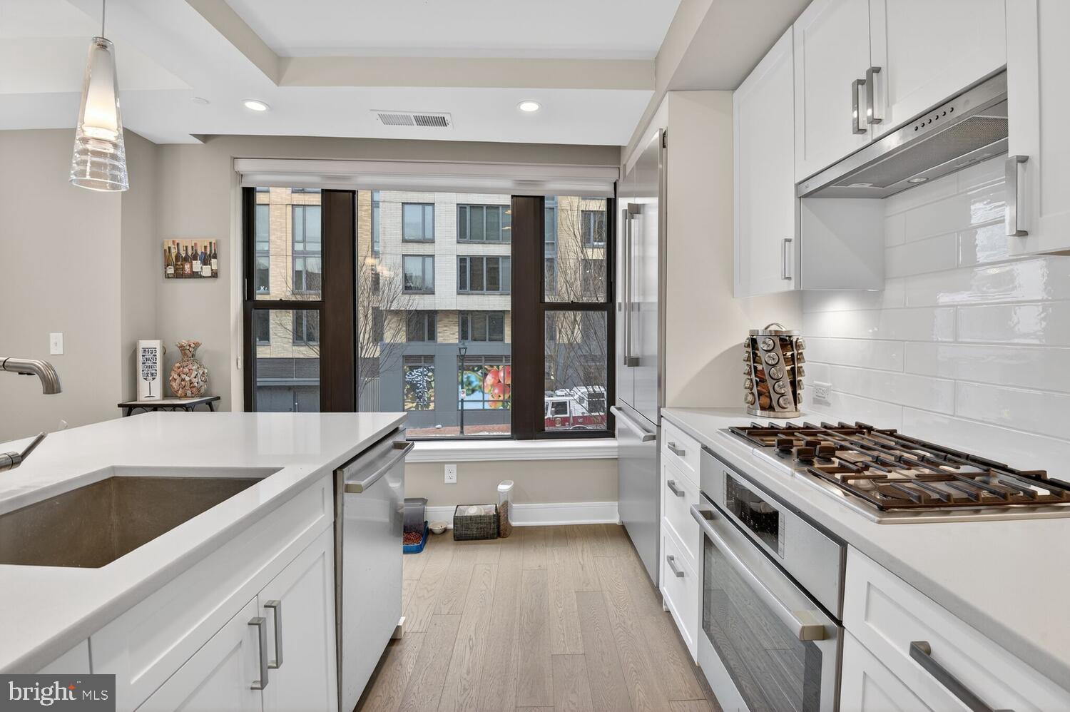 STONEHALL - Residential