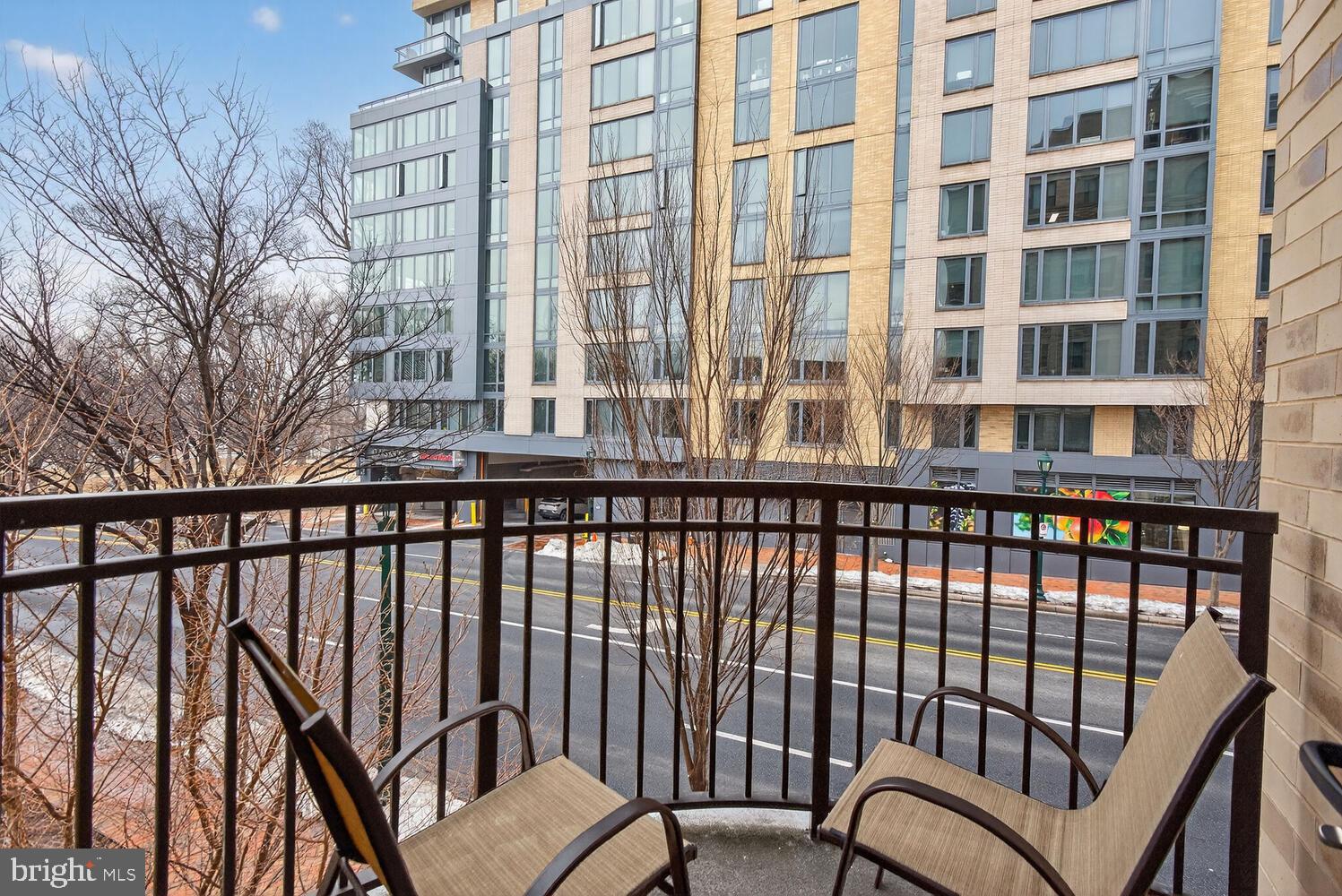 STONEHALL - Residential