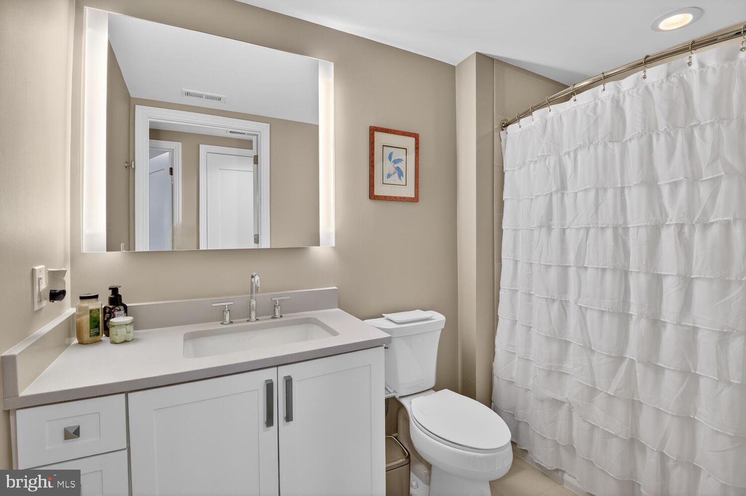 STONEHALL - Residential