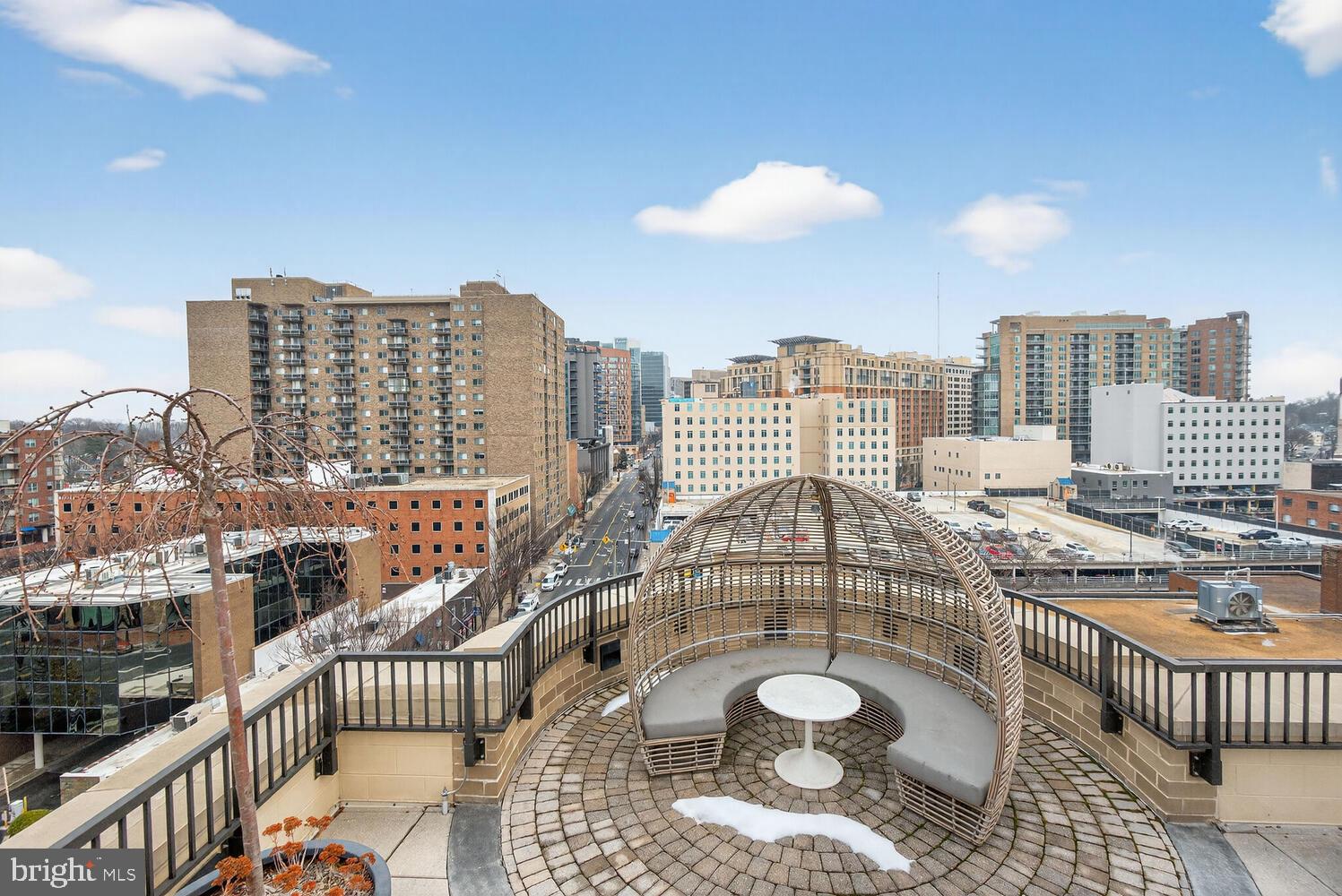 STONEHALL - Residential