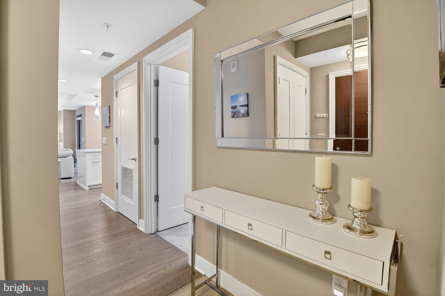 STONEHALL - Residential