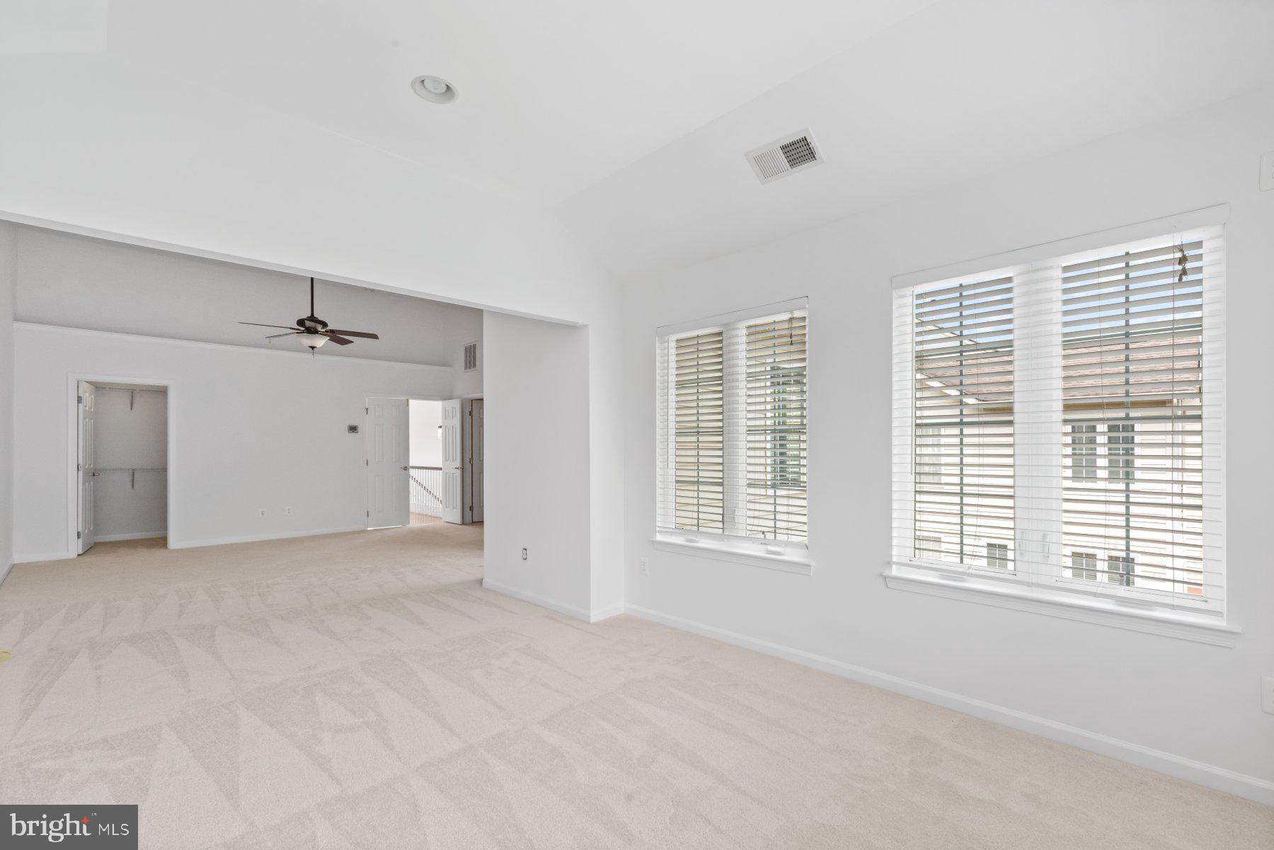 BELMONT COUNTRY CLUB - Residential Lease