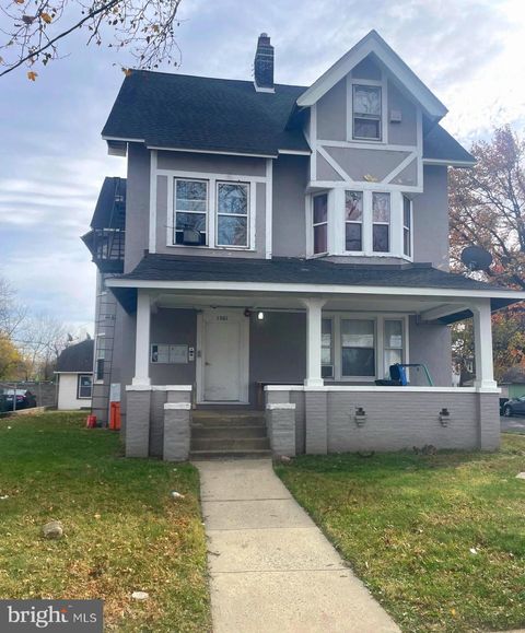 Photo of 1301 Greenwood Avenue, TRENTON, NJ 08629 (MLS # NJME2070022)