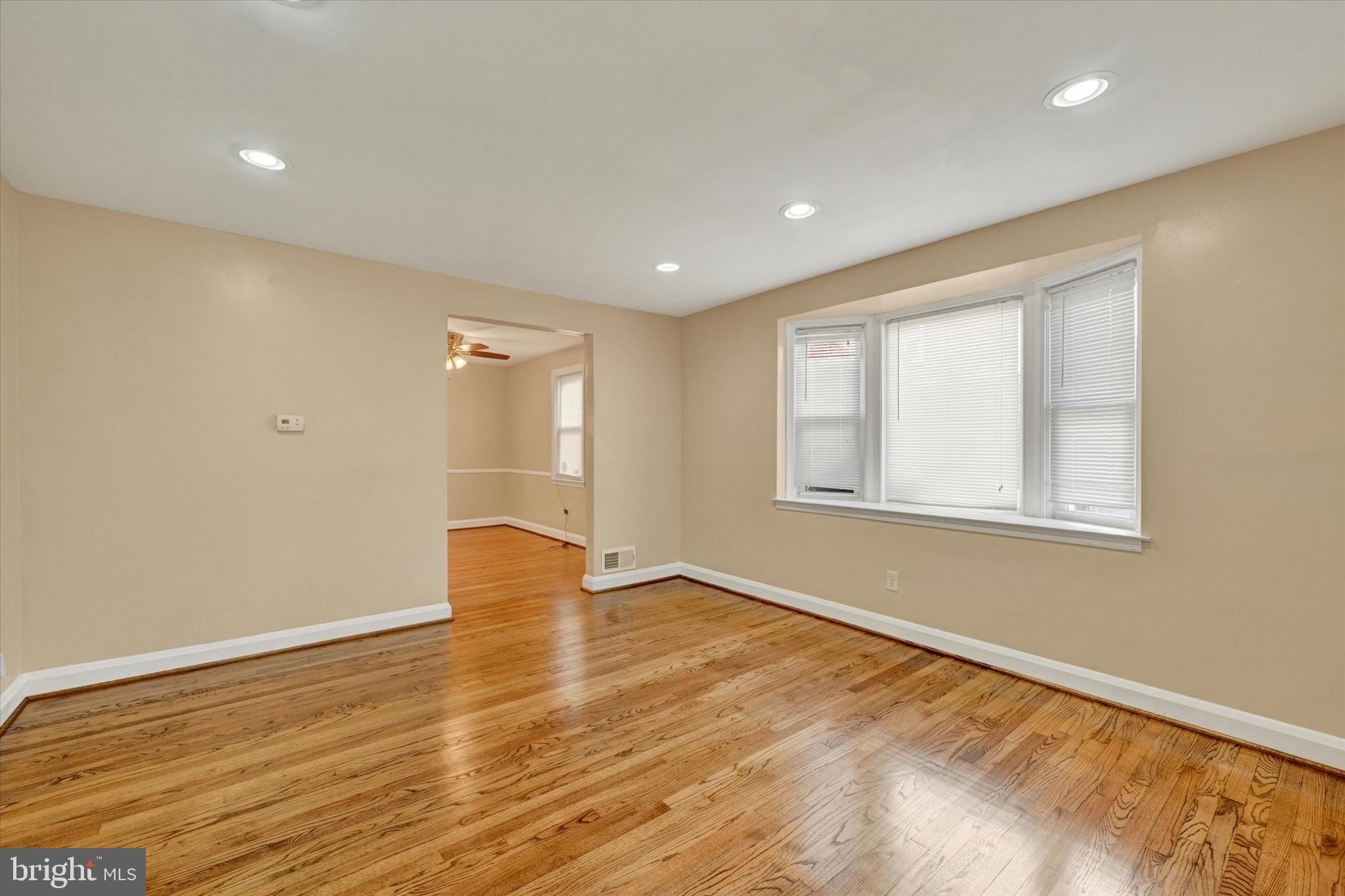 HAMILTON - Residential