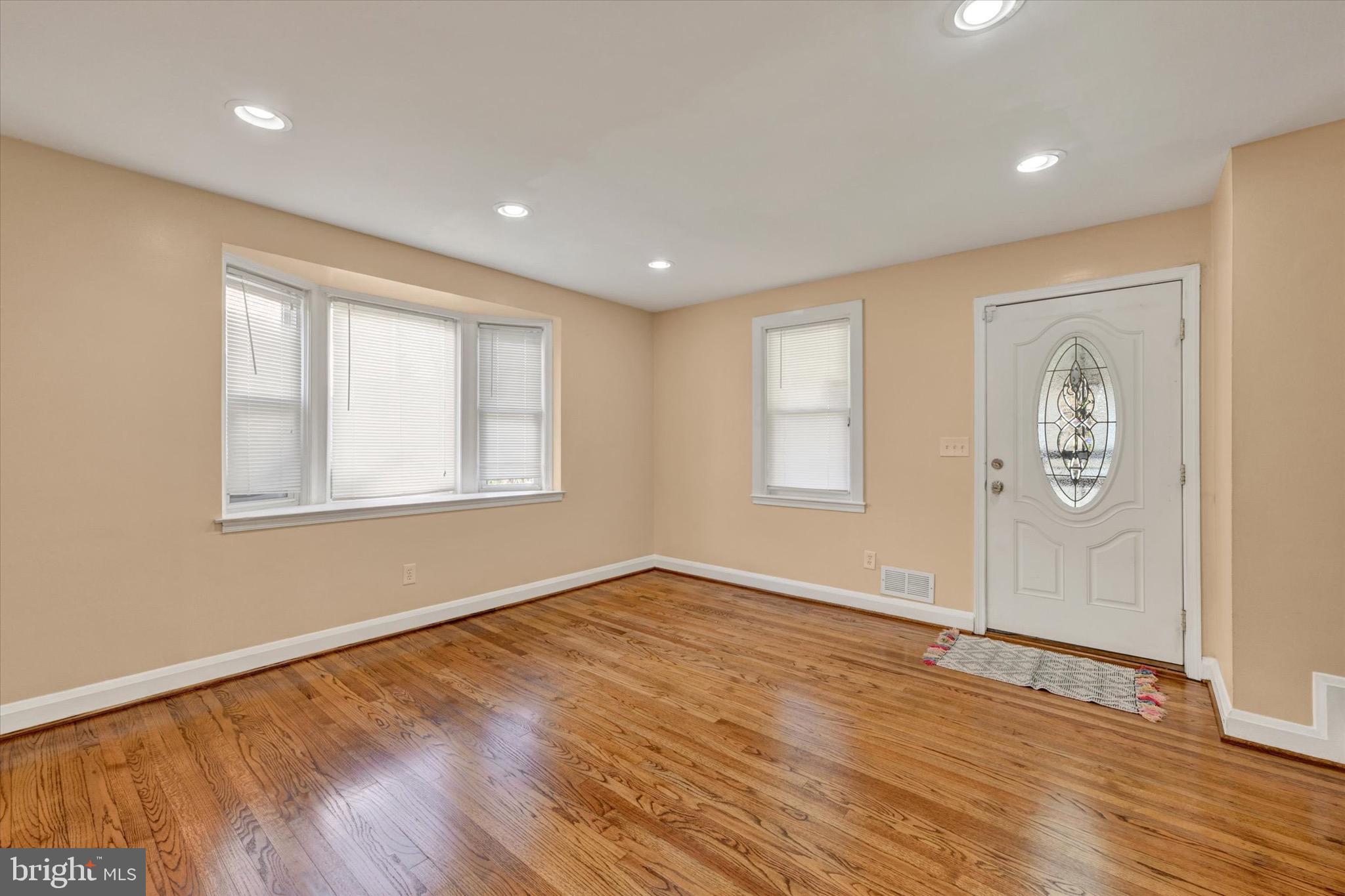 HAMILTON - Residential