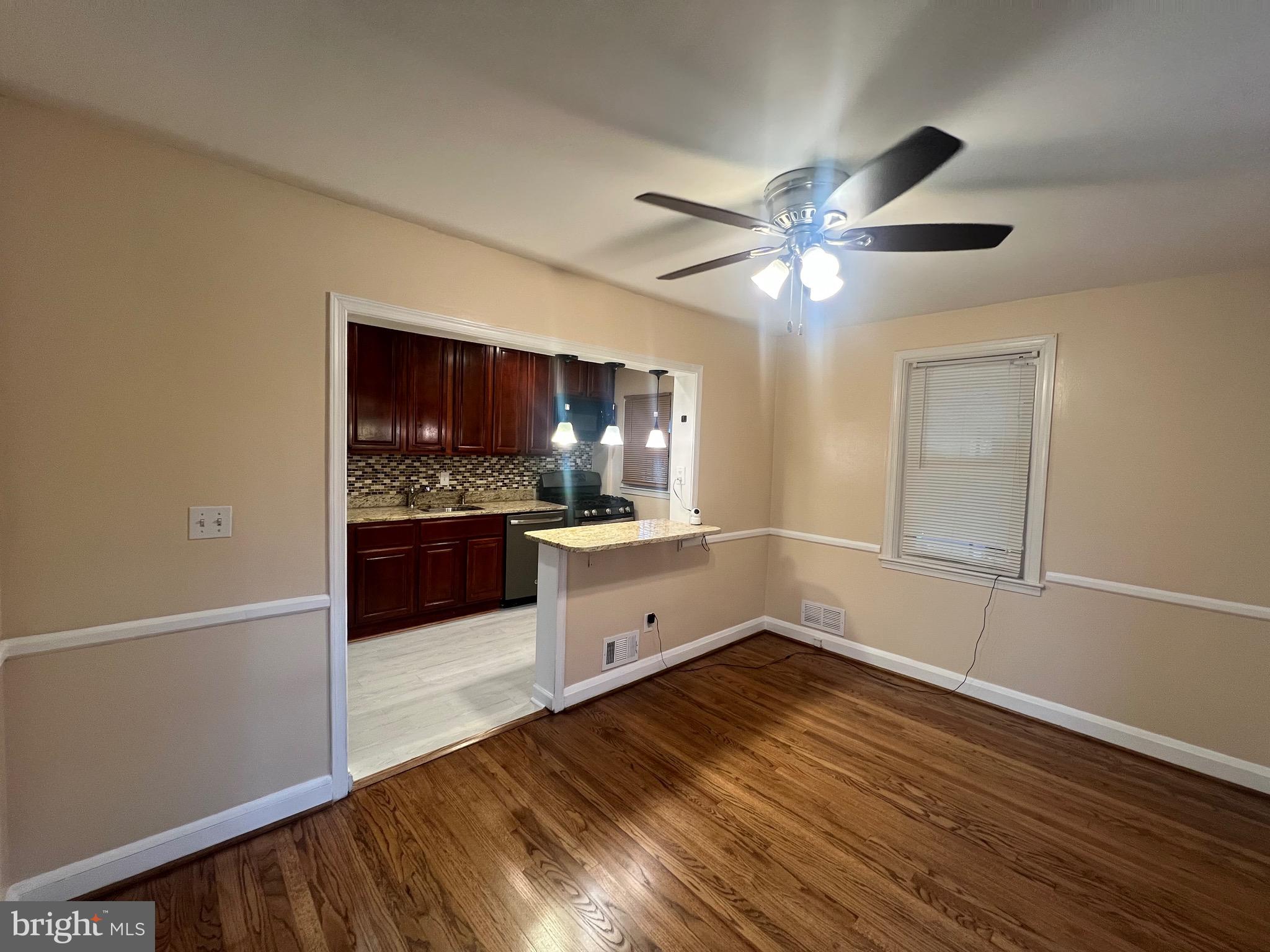 HAMILTON - Residential