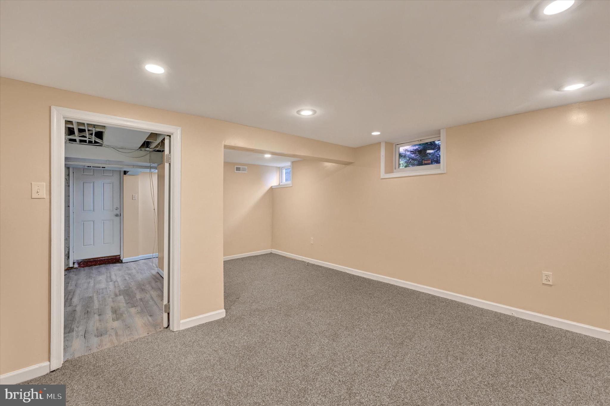 HAMILTON - Residential