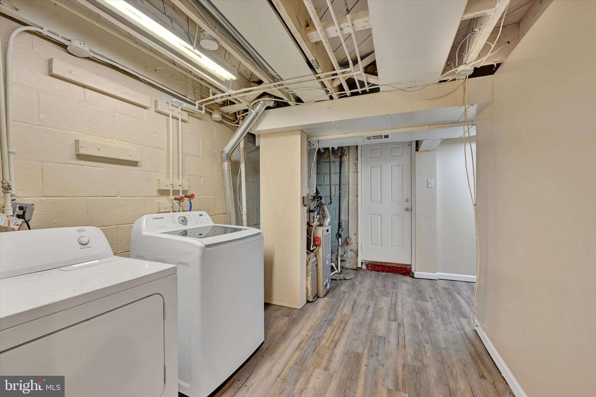 HAMILTON - Residential