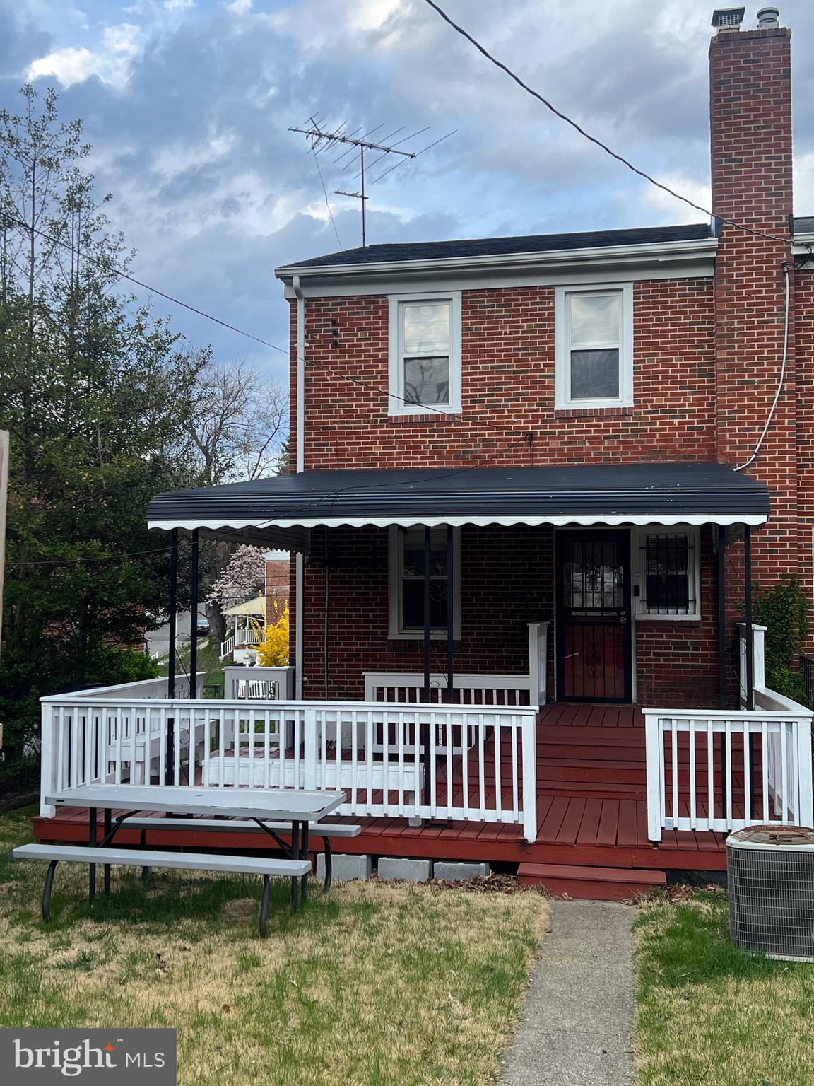 HAMILTON - Residential