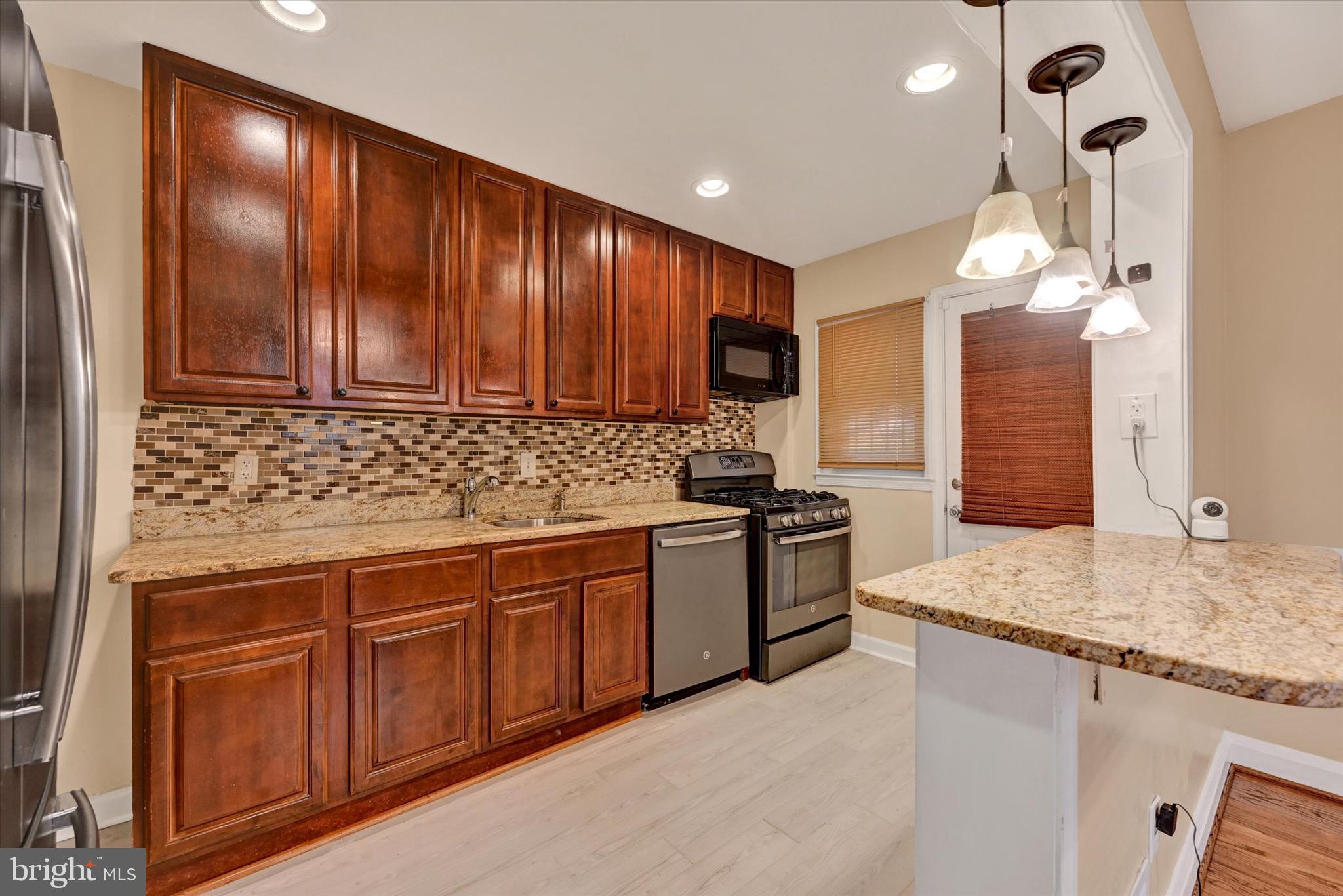 HAMILTON - Residential