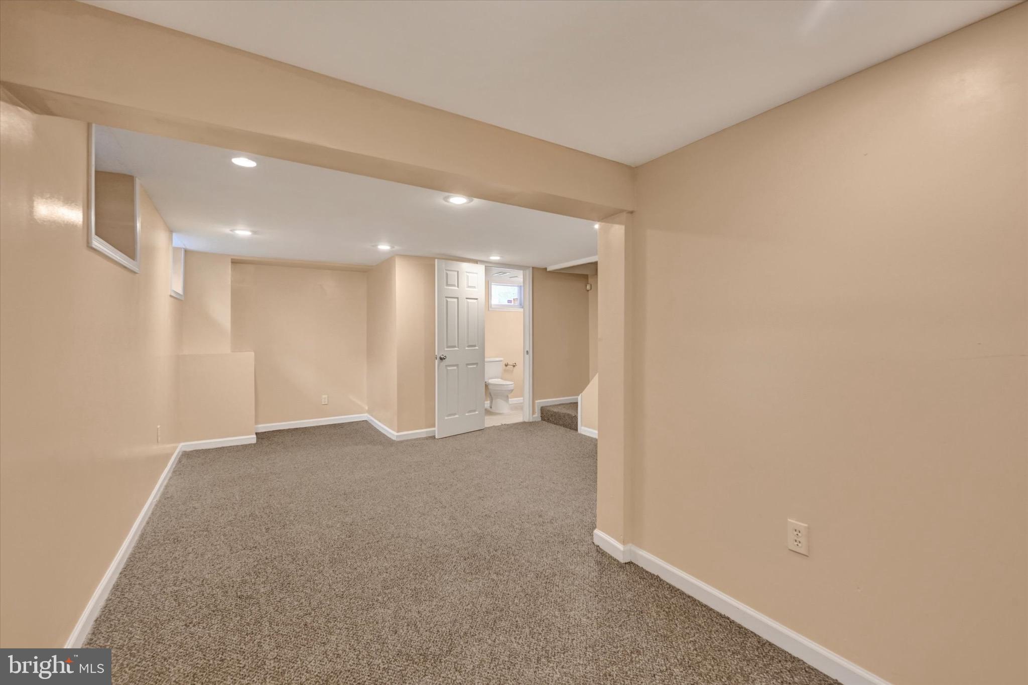 HAMILTON - Residential