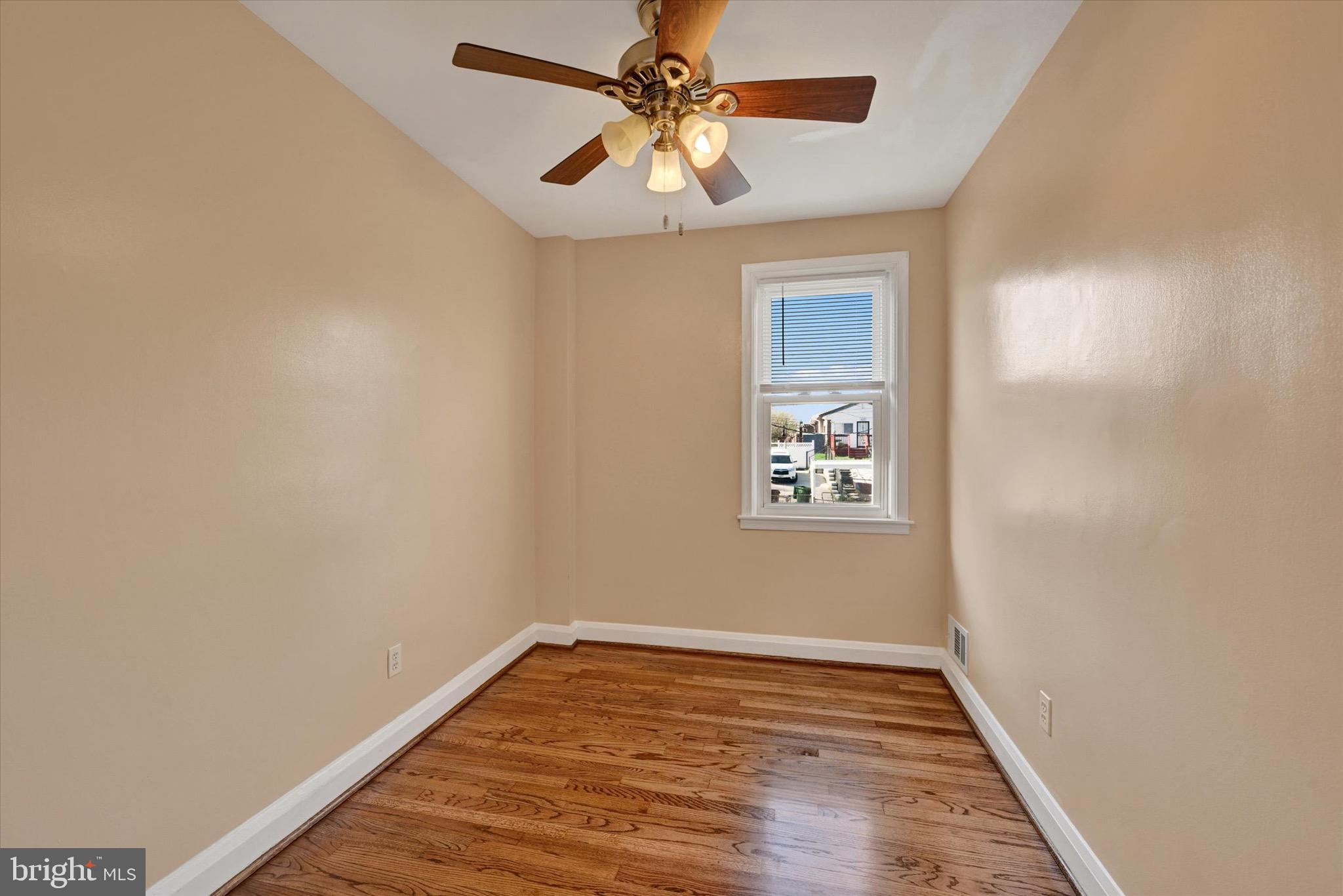 HAMILTON - Residential