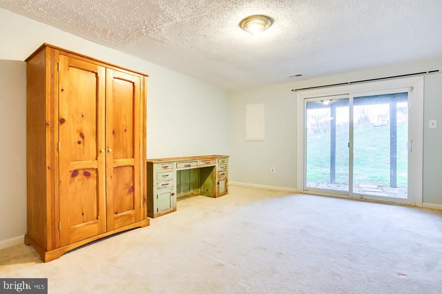 TACKETTS MILL - Residential Lease