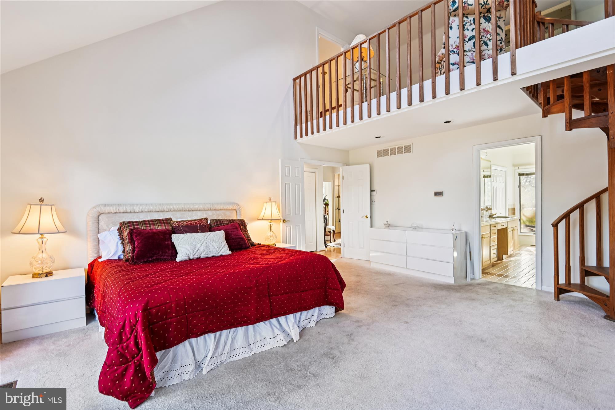 THE MEADOWS OF GREEN SPRING - Residential