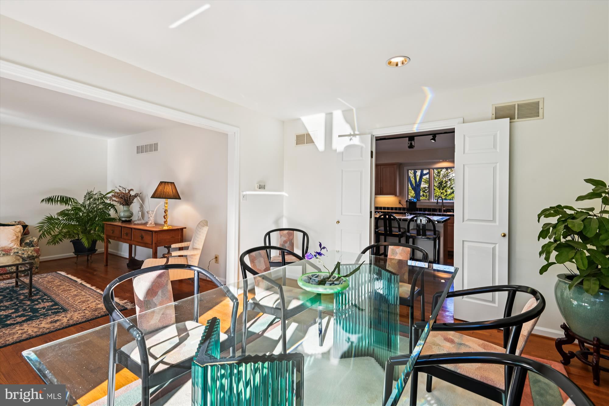 THE MEADOWS OF GREEN SPRING - Residential