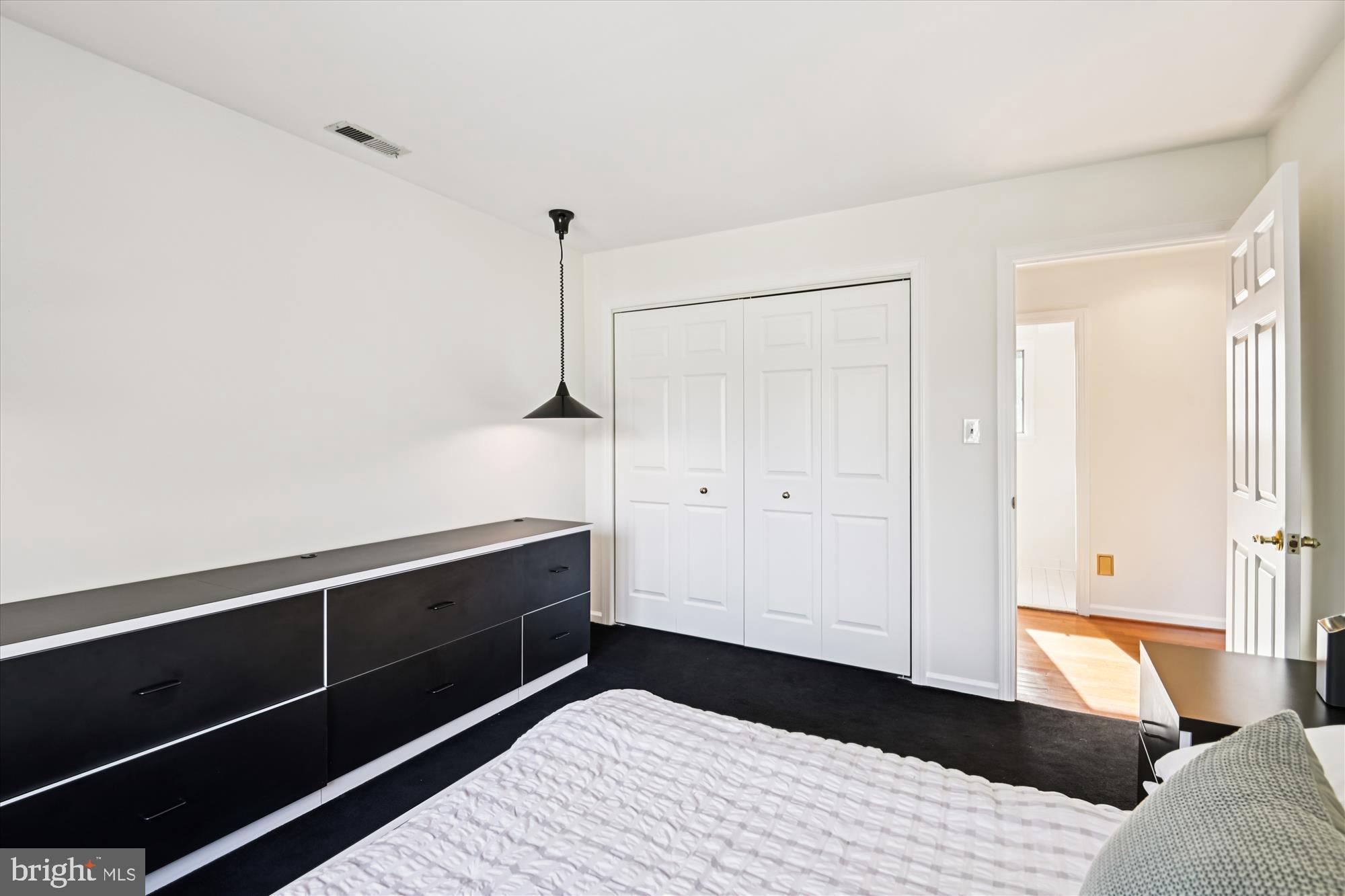 THE MEADOWS OF GREEN SPRING - Residential