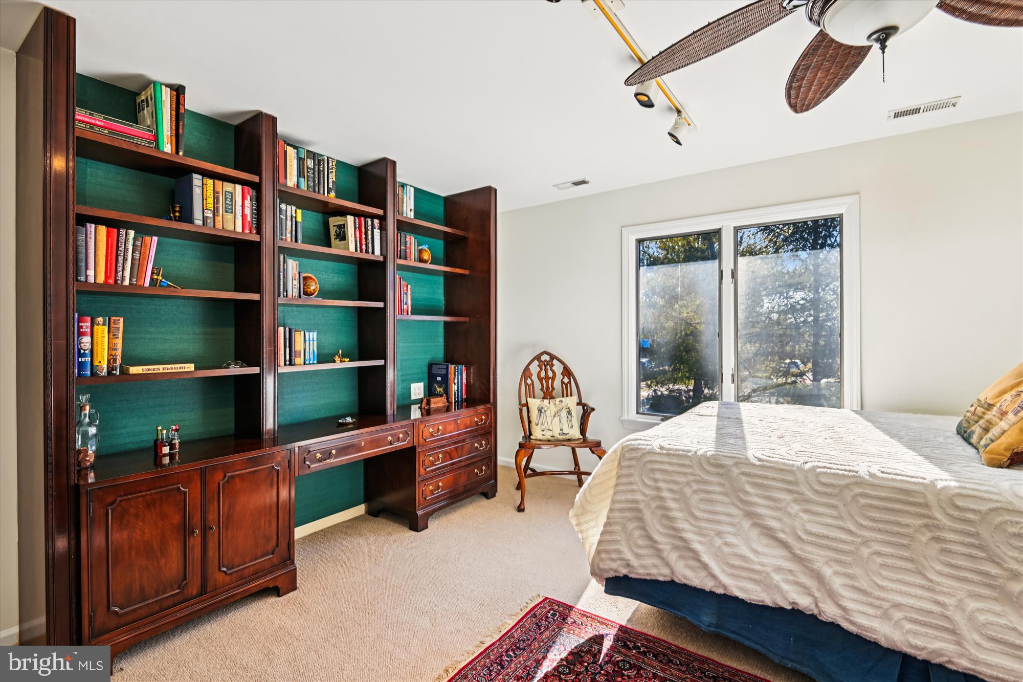 THE MEADOWS OF GREEN SPRING - Residential