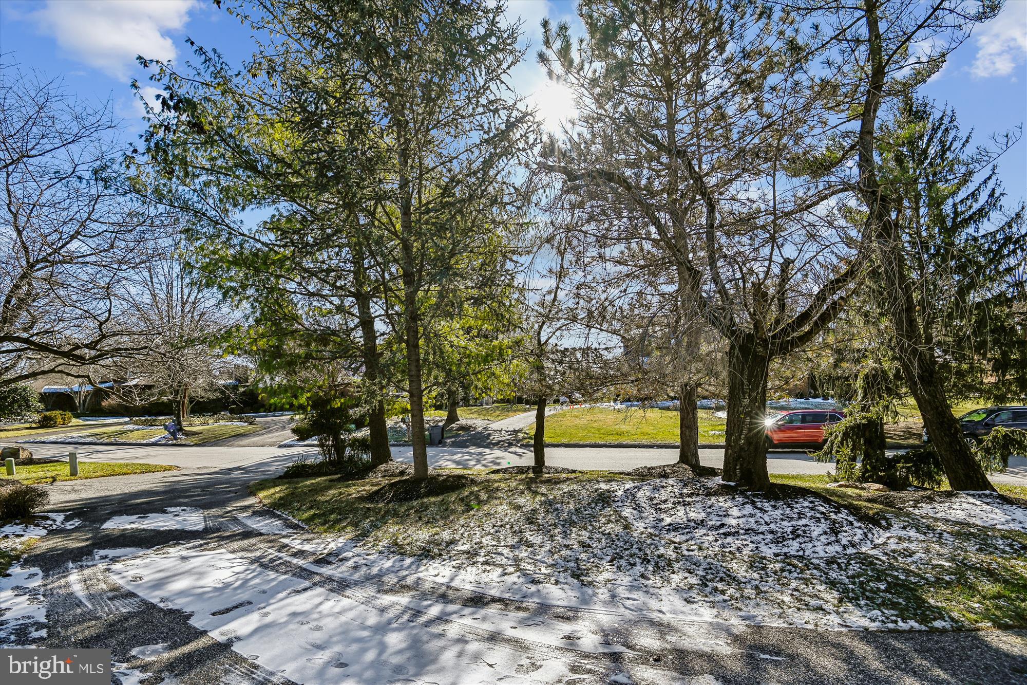 THE MEADOWS OF GREEN SPRING - Residential