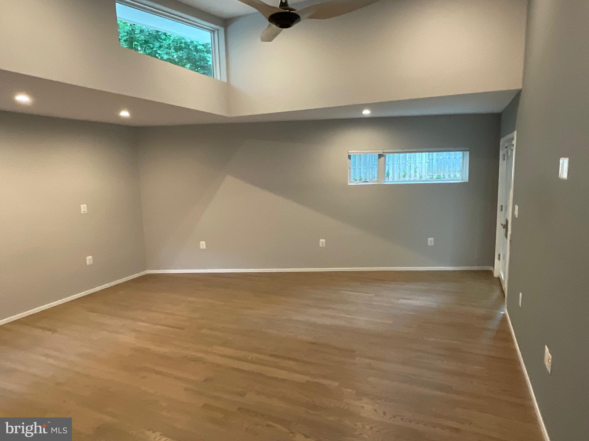 CARDEROCK SPRINGS - Residential Lease