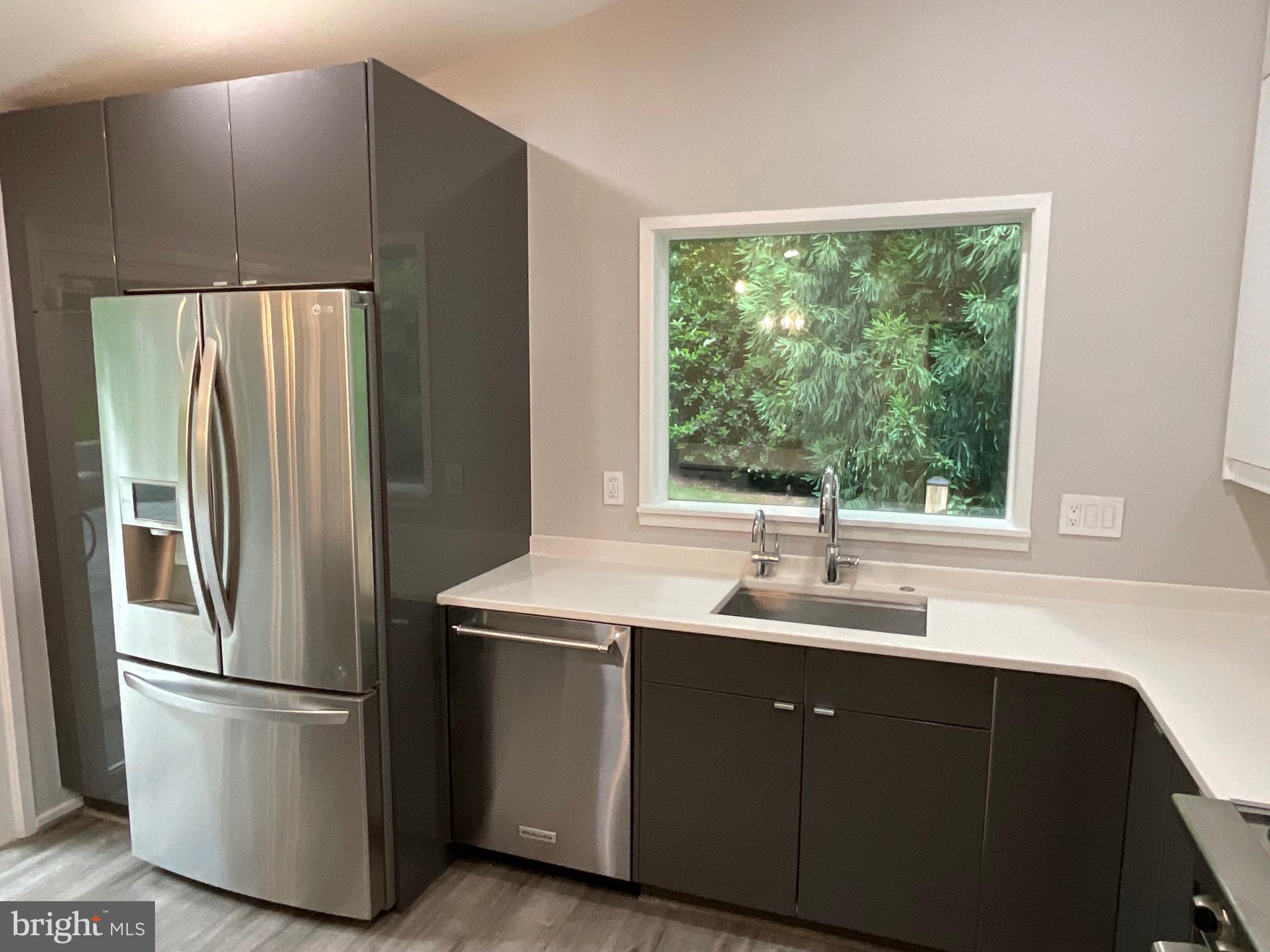 CARDEROCK SPRINGS - Residential Lease