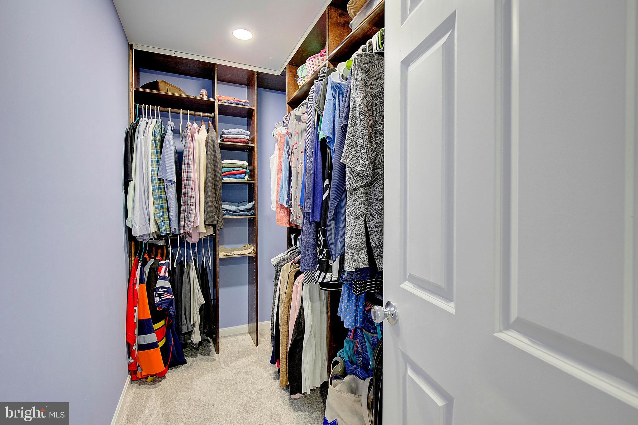 KENILWORTH - Residential