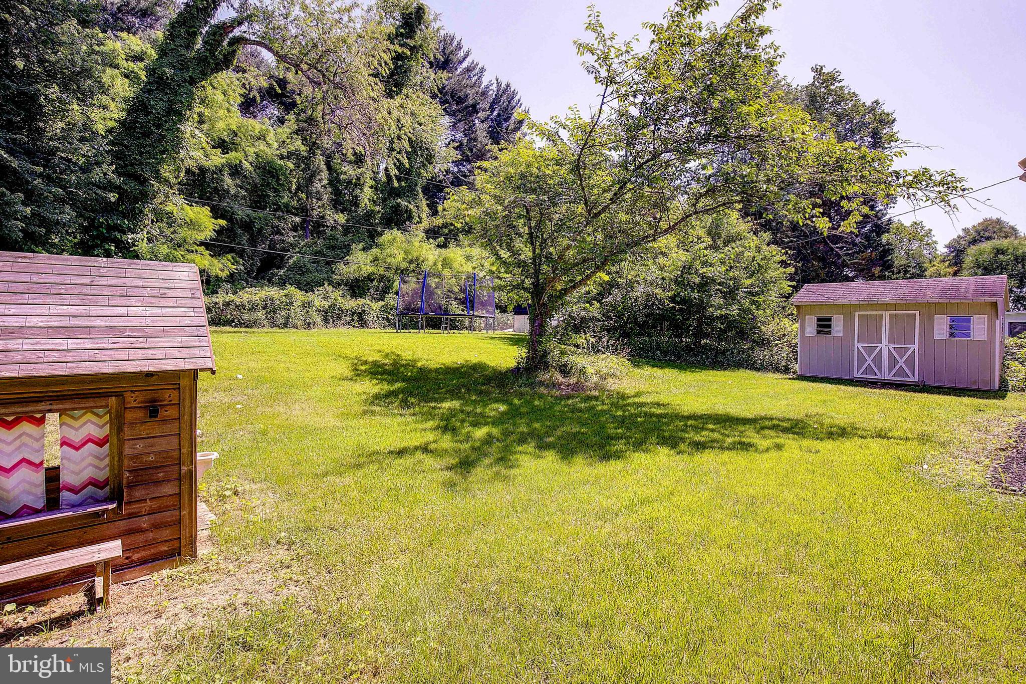 KENILWORTH - Residential