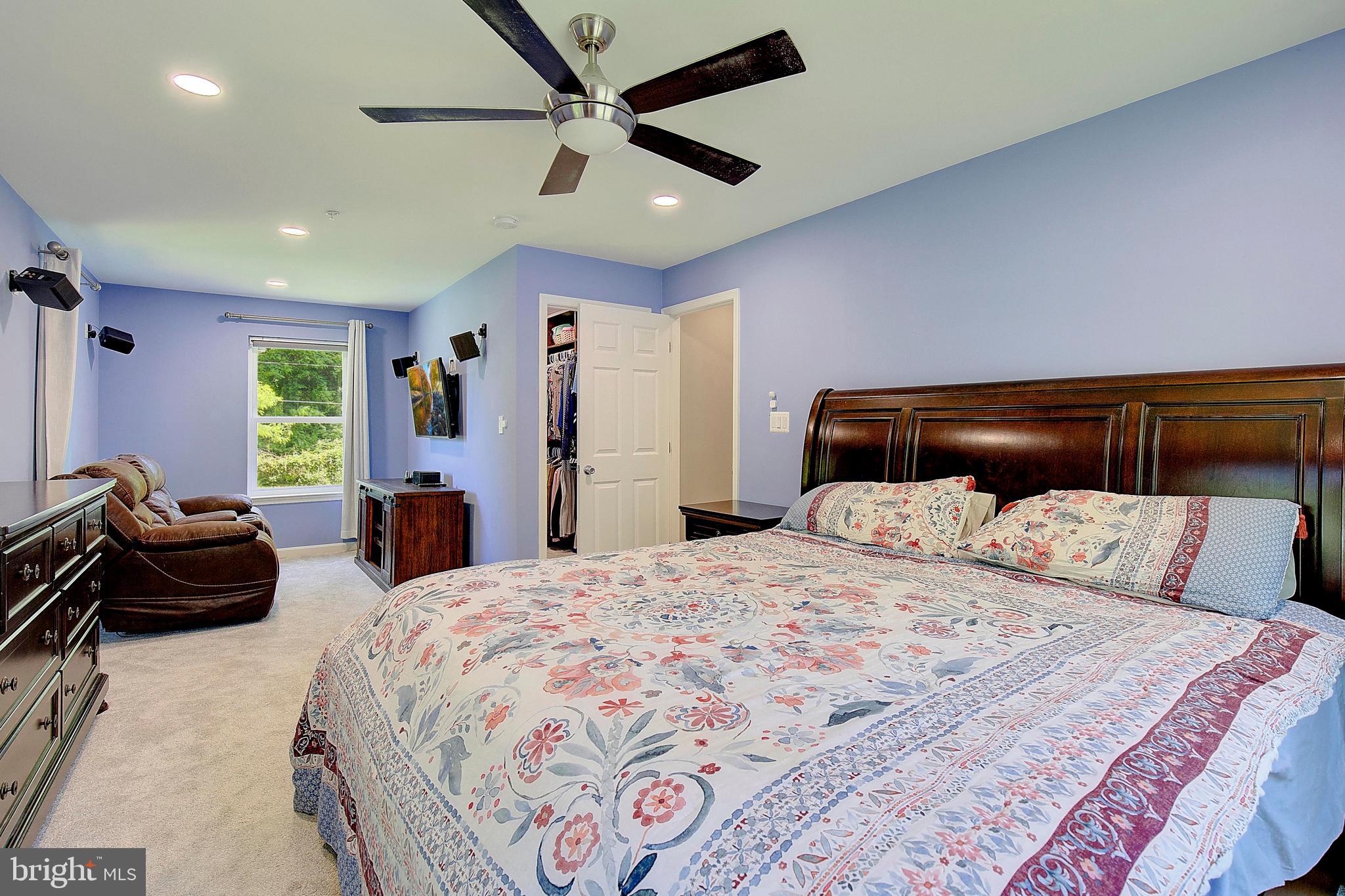 KENILWORTH - Residential