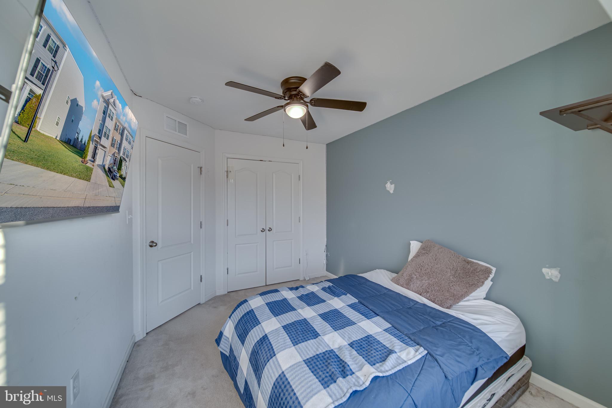 RIVERSIDE VILLAGES - Residential Lease