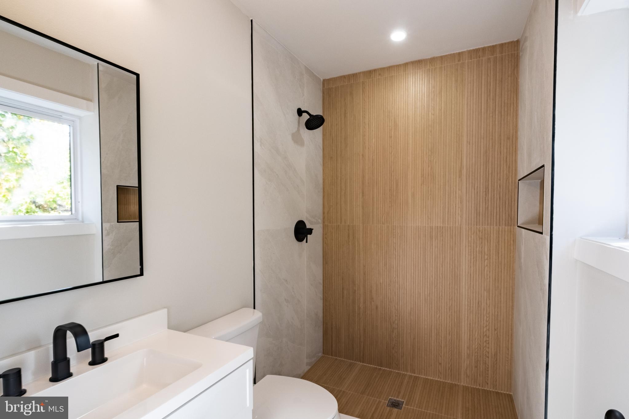 NEW HAMPSHIRE GARDENS - Residential