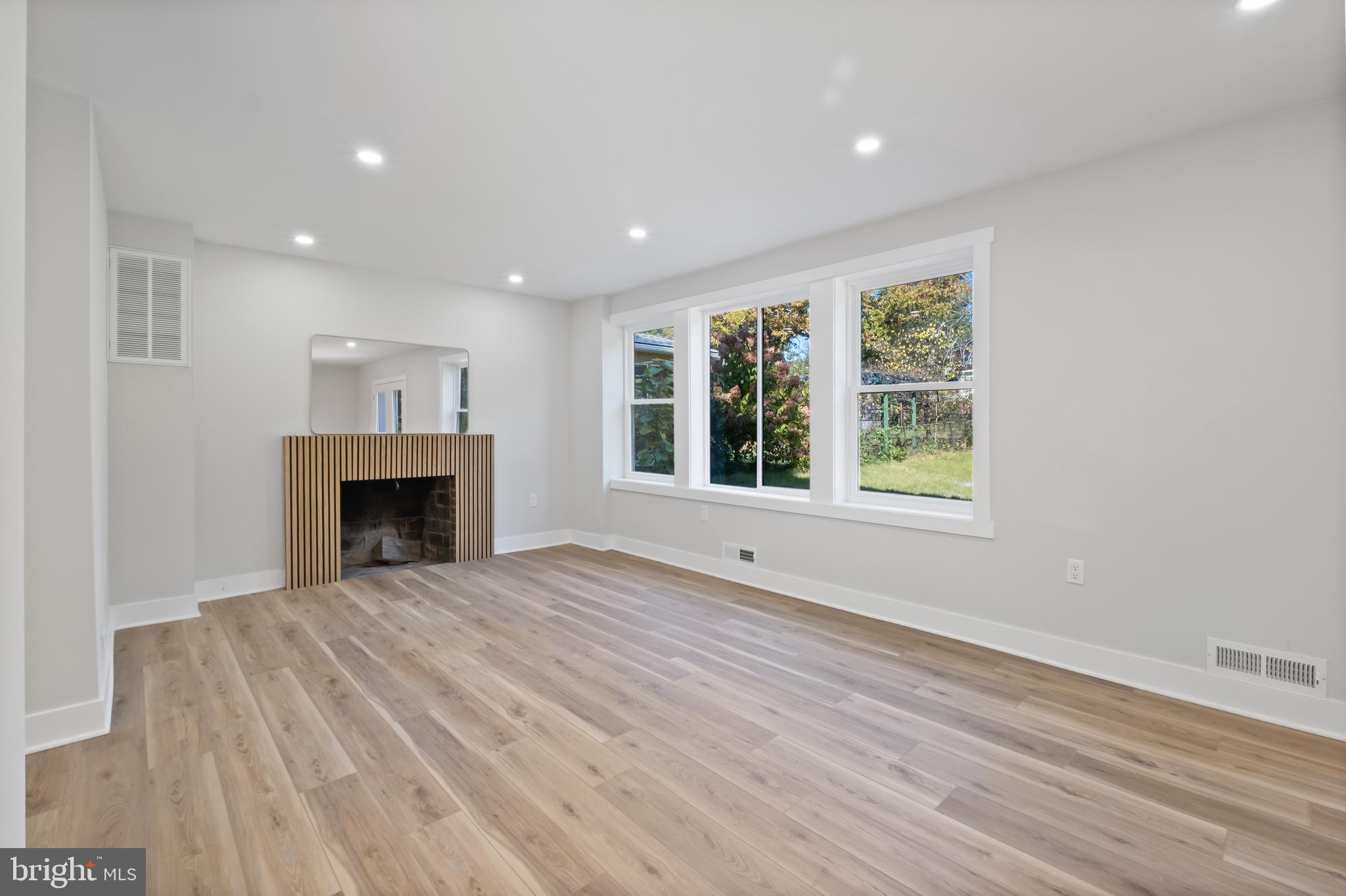 NEW HAMPSHIRE GARDENS - Residential