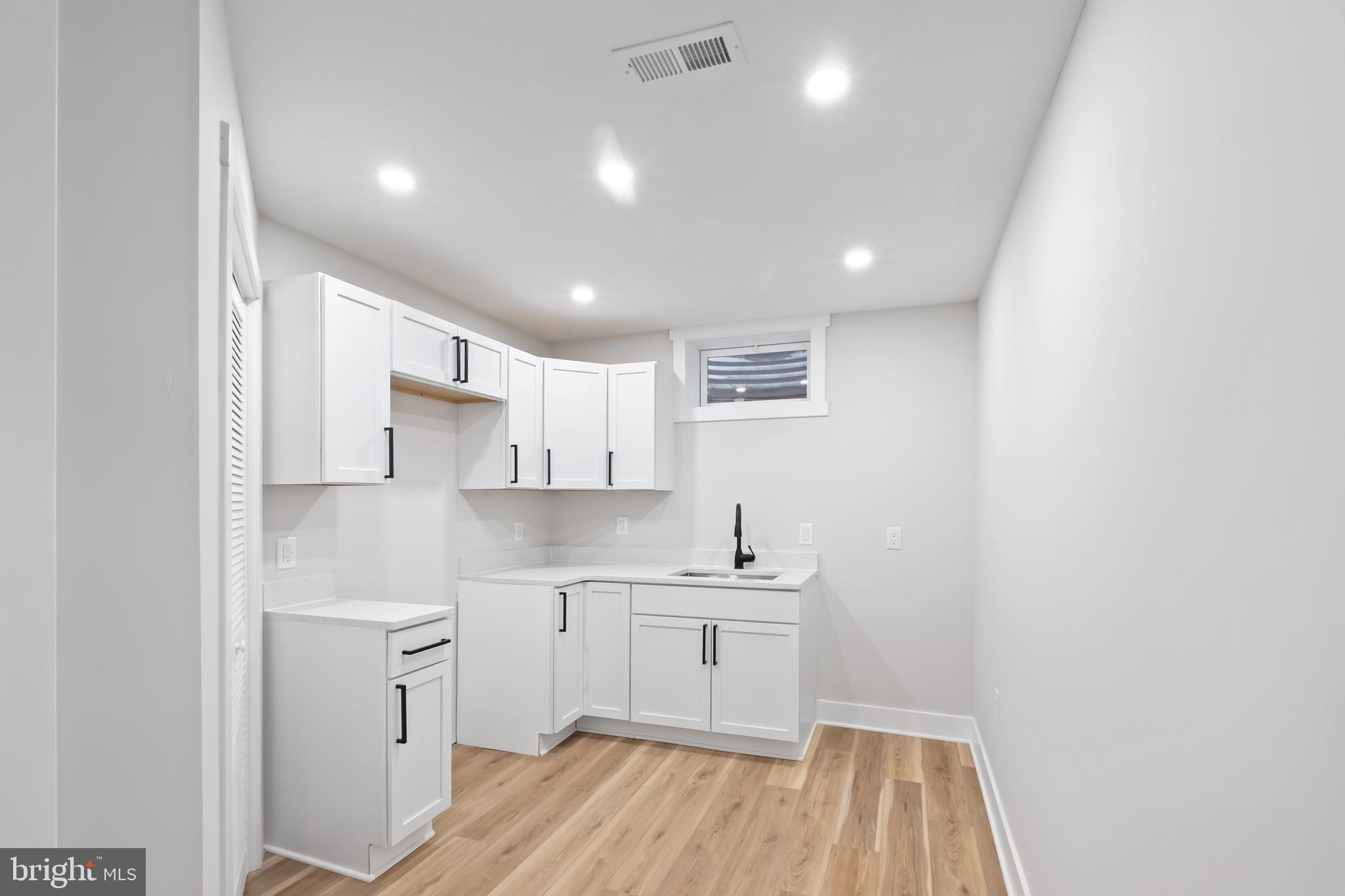 NEW HAMPSHIRE GARDENS - Residential