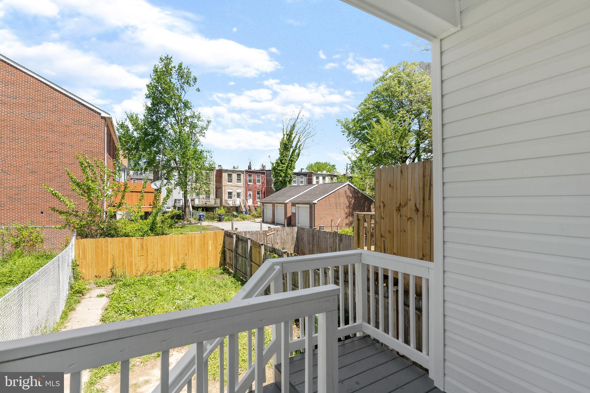 WAVERLY - Residential