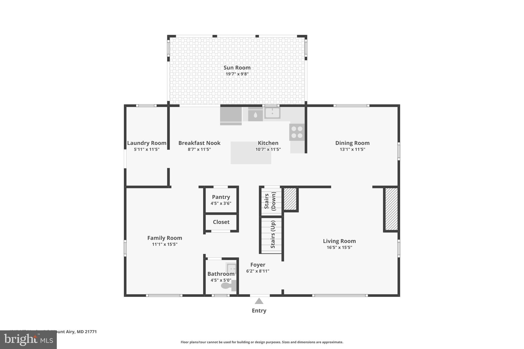 SKYLINE MANOR - Residential