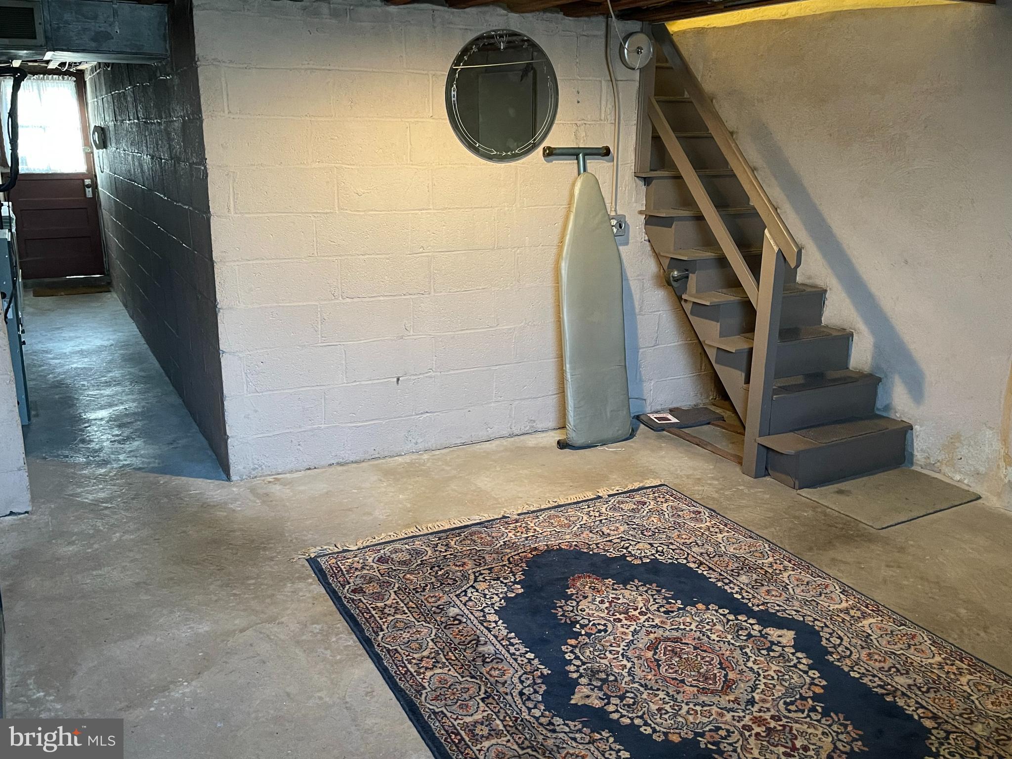 MAYFAIR - Residential