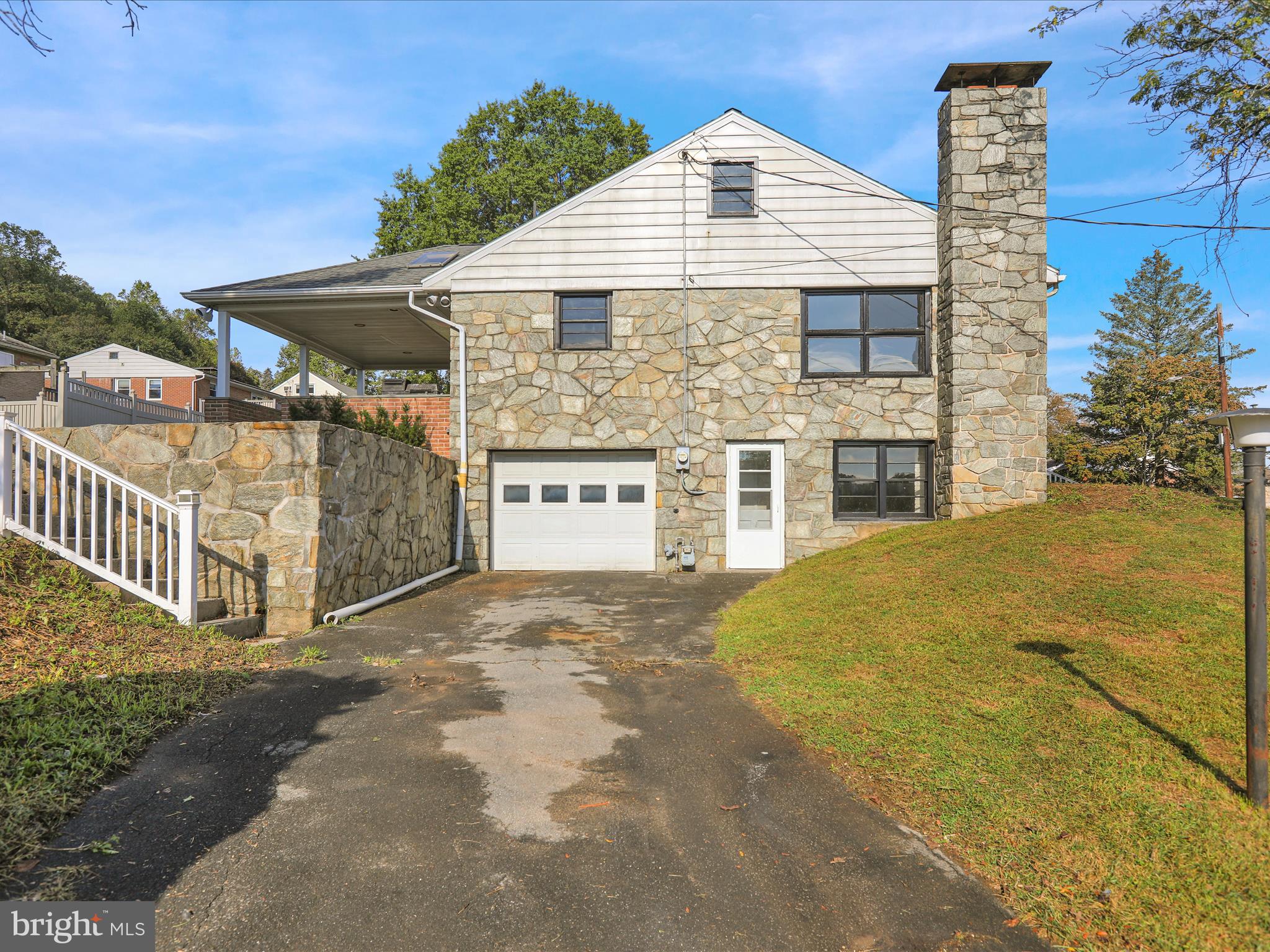 SHILLINGTON - Residential