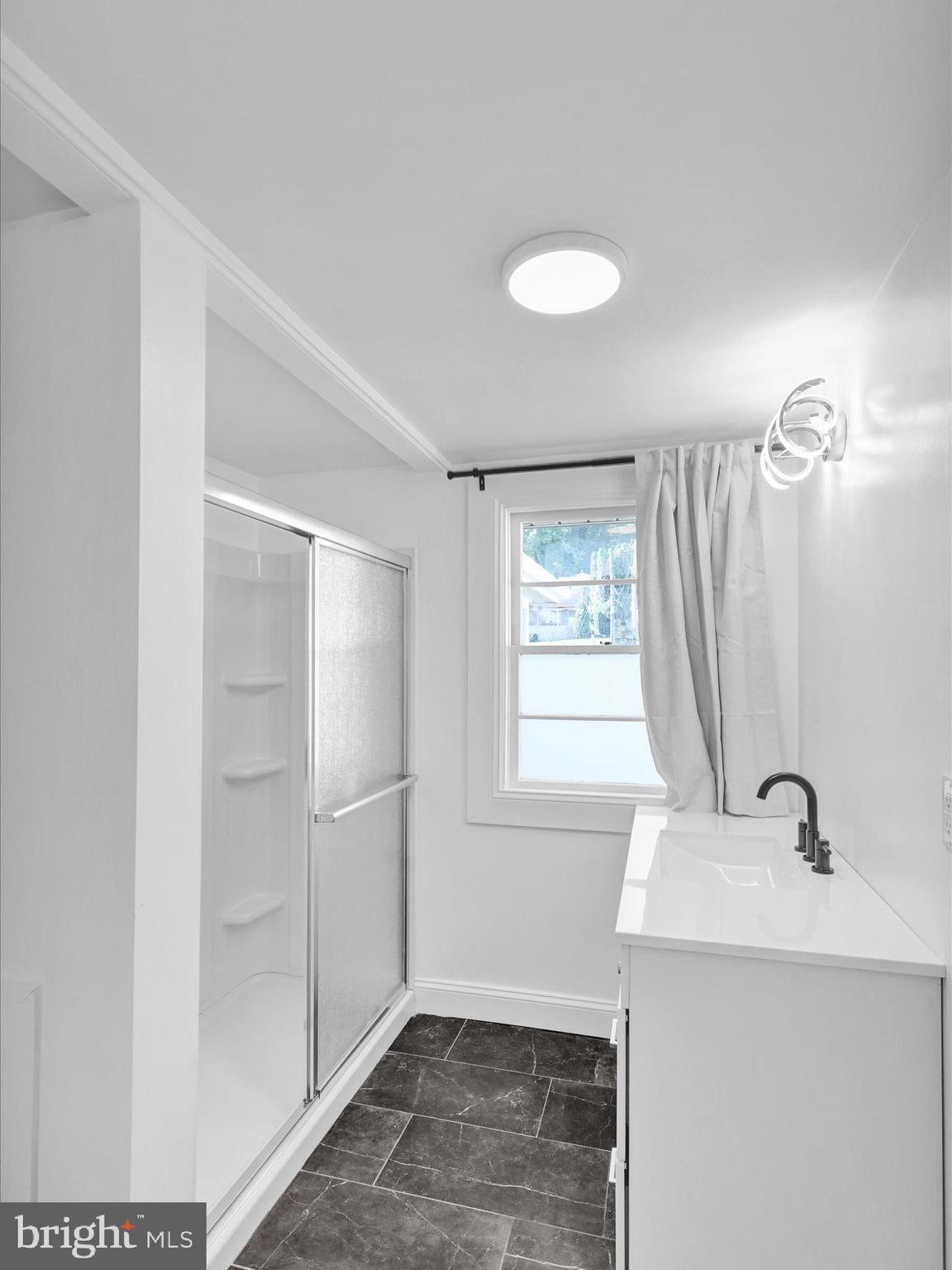 SHILLINGTON - Residential