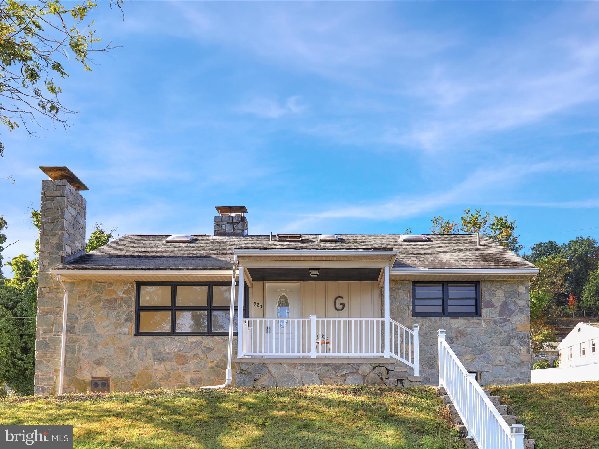 SHILLINGTON - Residential