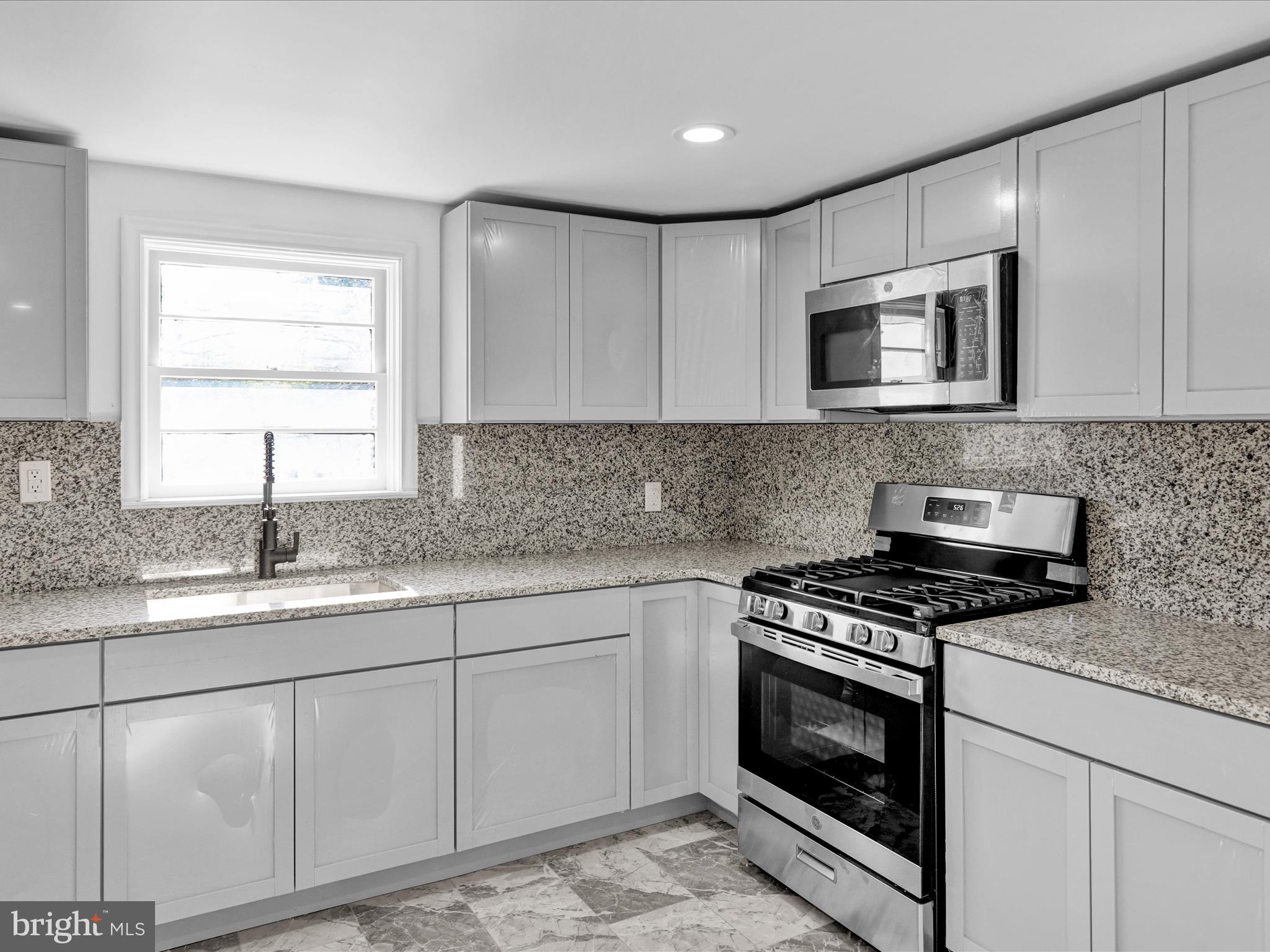 SHILLINGTON - Residential