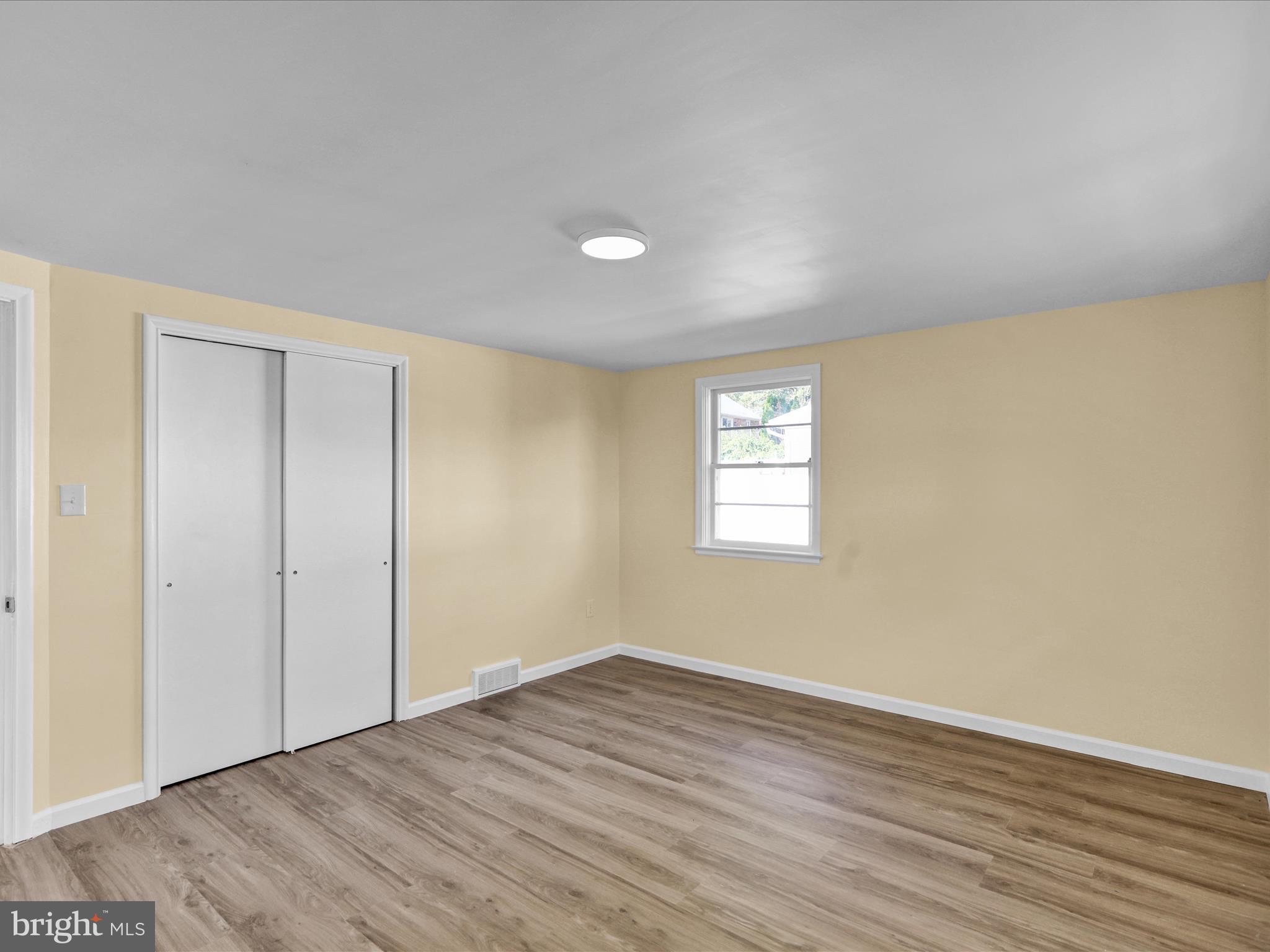 SHILLINGTON - Residential